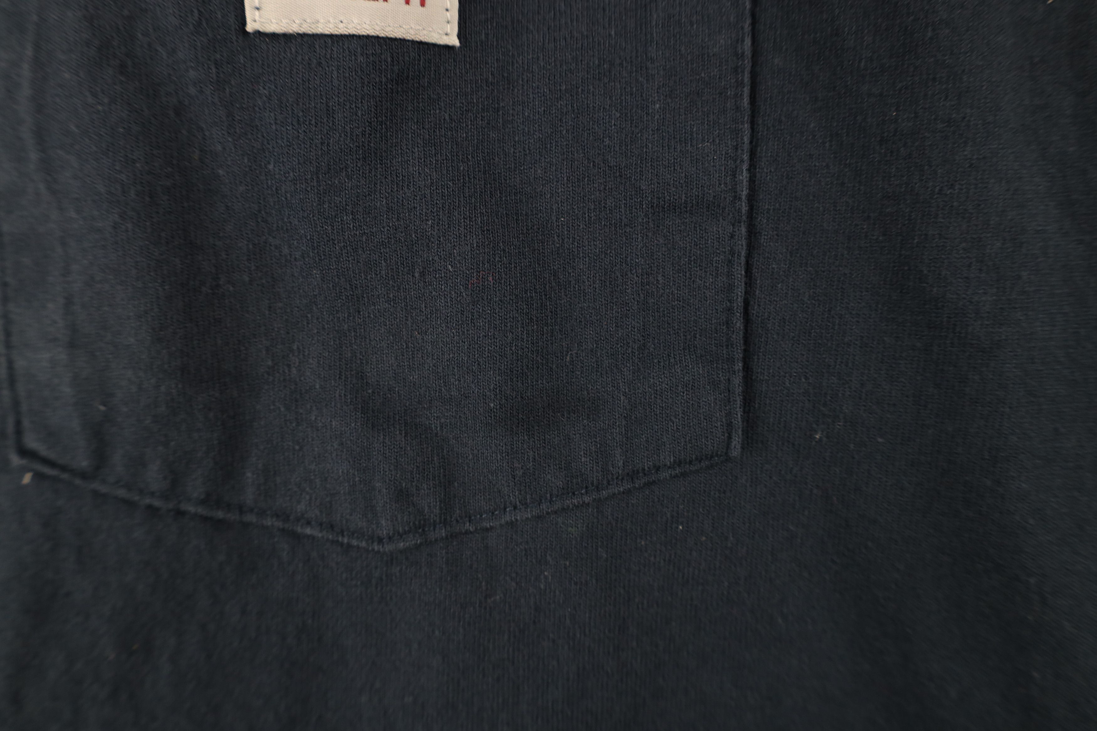 Carhartt × Vintage Vintage Y2K Carhartt Heavyweight Pocket T-Shirt Blue Size US L / EU 52-54 / 3 - 6 Thumbnail