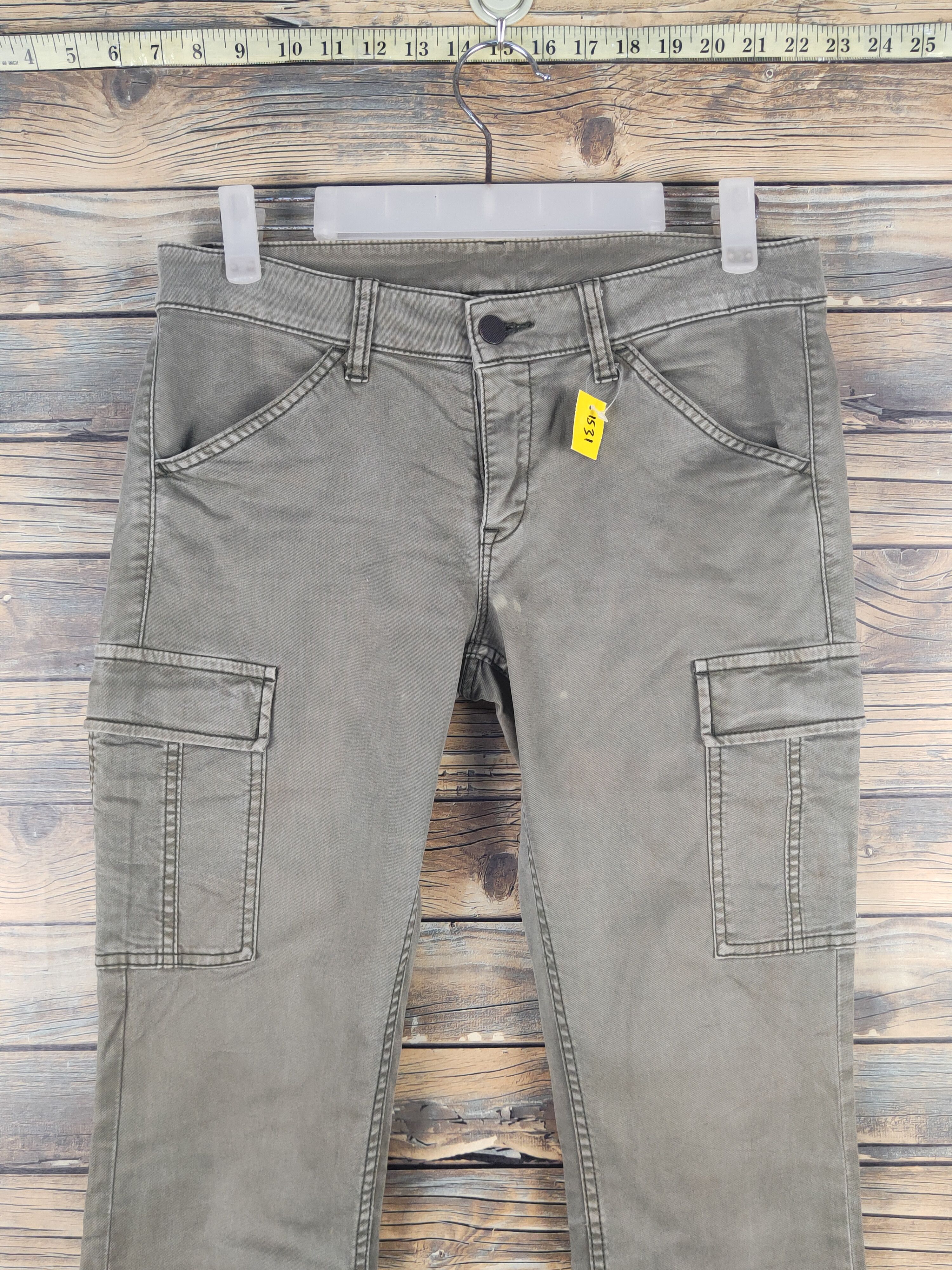 Japanese Brand DL Uniqlo Olive Multipocket Tactical Cargo Pants #1531 Size 28" / US 6 / IT 42 - 2 Thumbnail