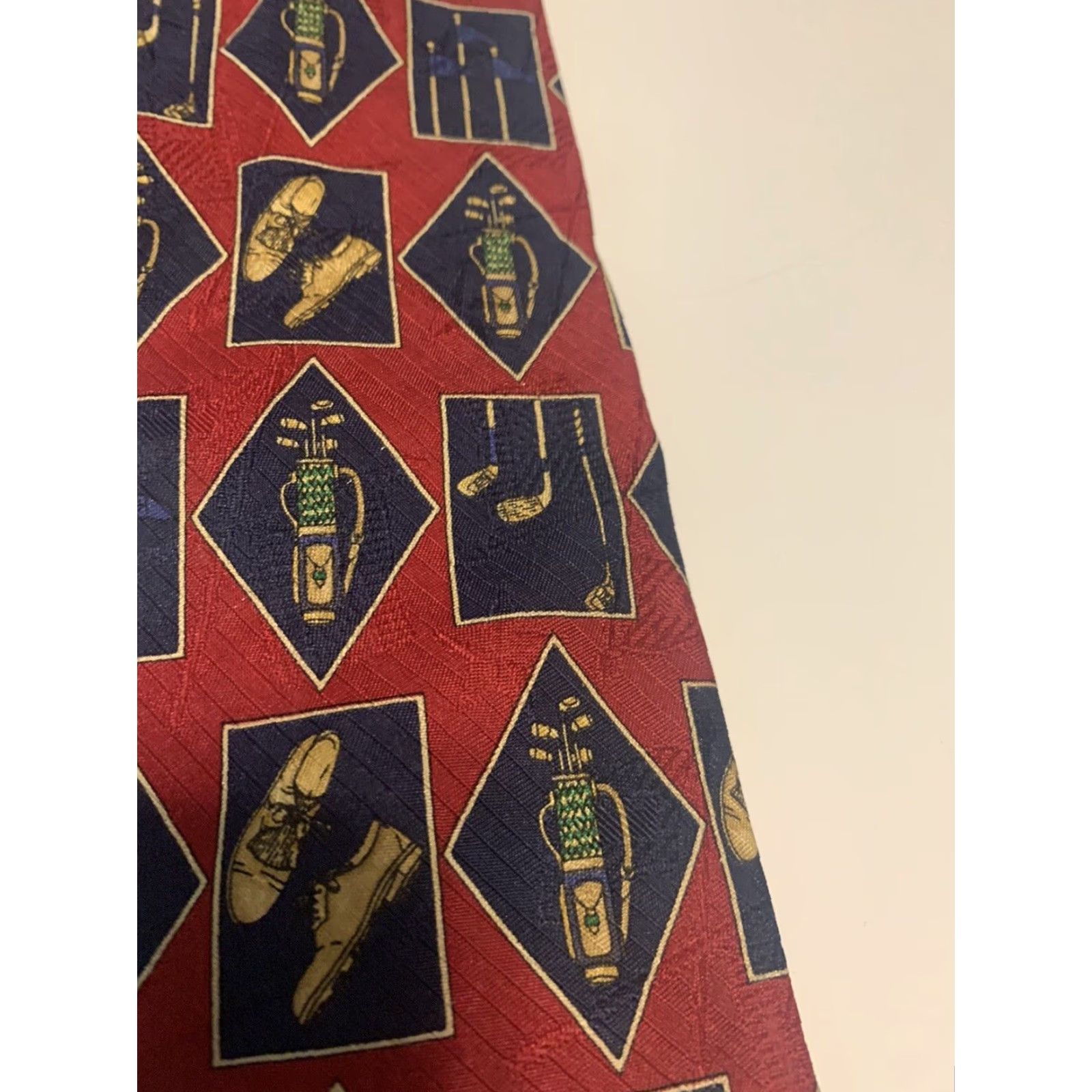 Tommy Hilfiger VINTAGE Tommy Hilfiger Red Silk Golf Tie Made in Italy Adjustable Mens Size ONE SIZE - 3 Thumbnail