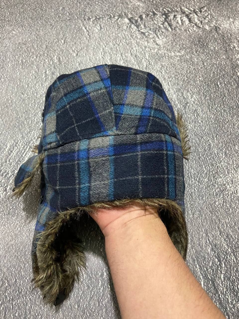 Outdoor Voices vintage fur hat with earflaps in check Size ONE SIZE - 5 Thumbnail