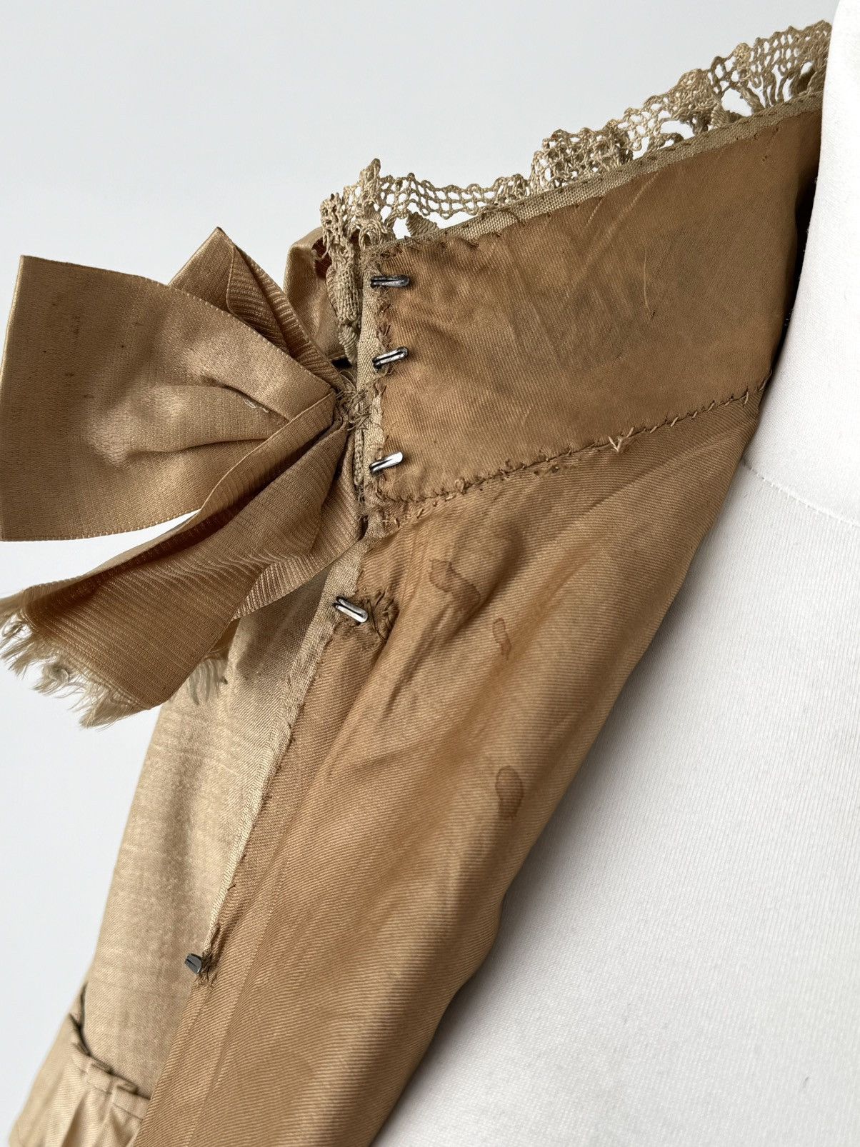 Other 19th Century 1800s Antique Victorian Women’s Capelet Mantle Size M / US 6-8 / IT 42-44 - 9 Thumbnail