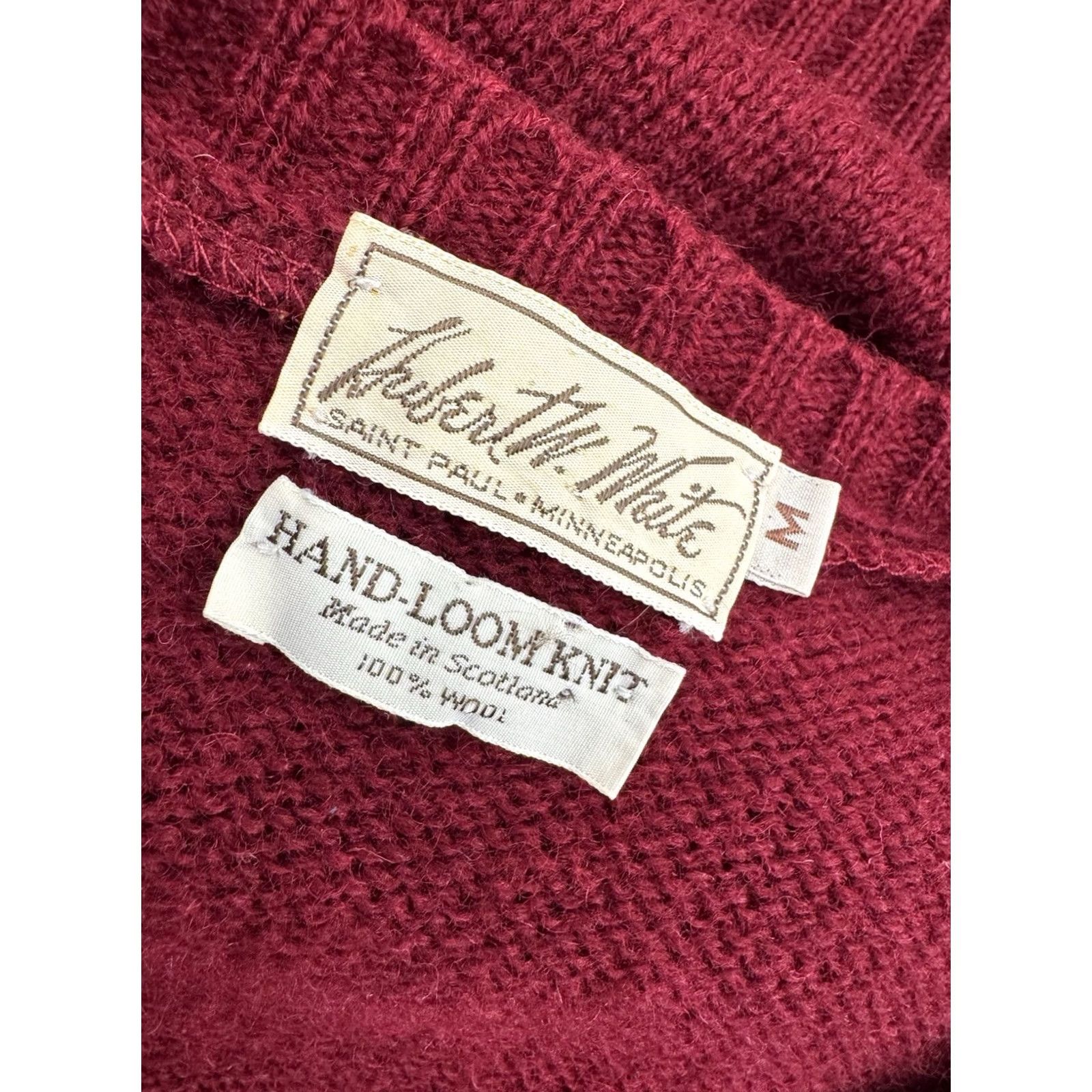 Vintage HUBERT WHITE / SCOTLAND Hand Loom Knit Ultra Rare Wool M Vintage Sweater Vest Knit Wool Red Vest Mens M Regular Size Size US M / EU 48-50 / 2 - 4 Thumbnail