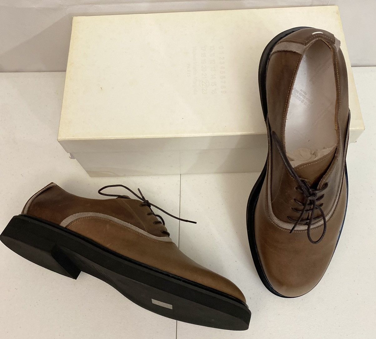 Maison Margiela Maison Margiela 22 🇮🇹 Brown Leather Suede Trim Oxfords 12 New Size US 12 / EU 45 - 7 Thumbnail
