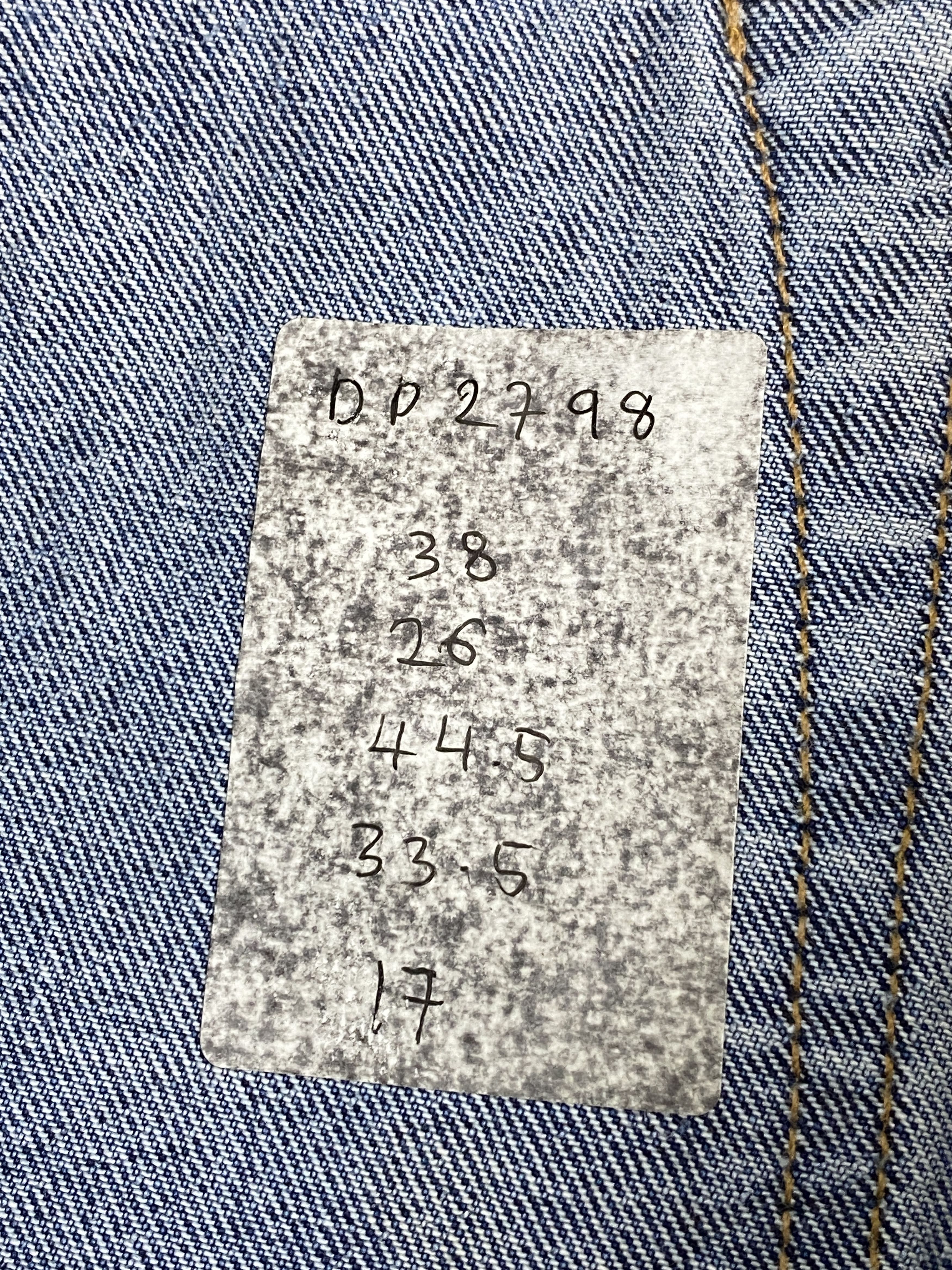Levi's Vintage Levis 501 Distressed Jeans DP2798 Size US 38 / EU 54 - 24 Thumbnail