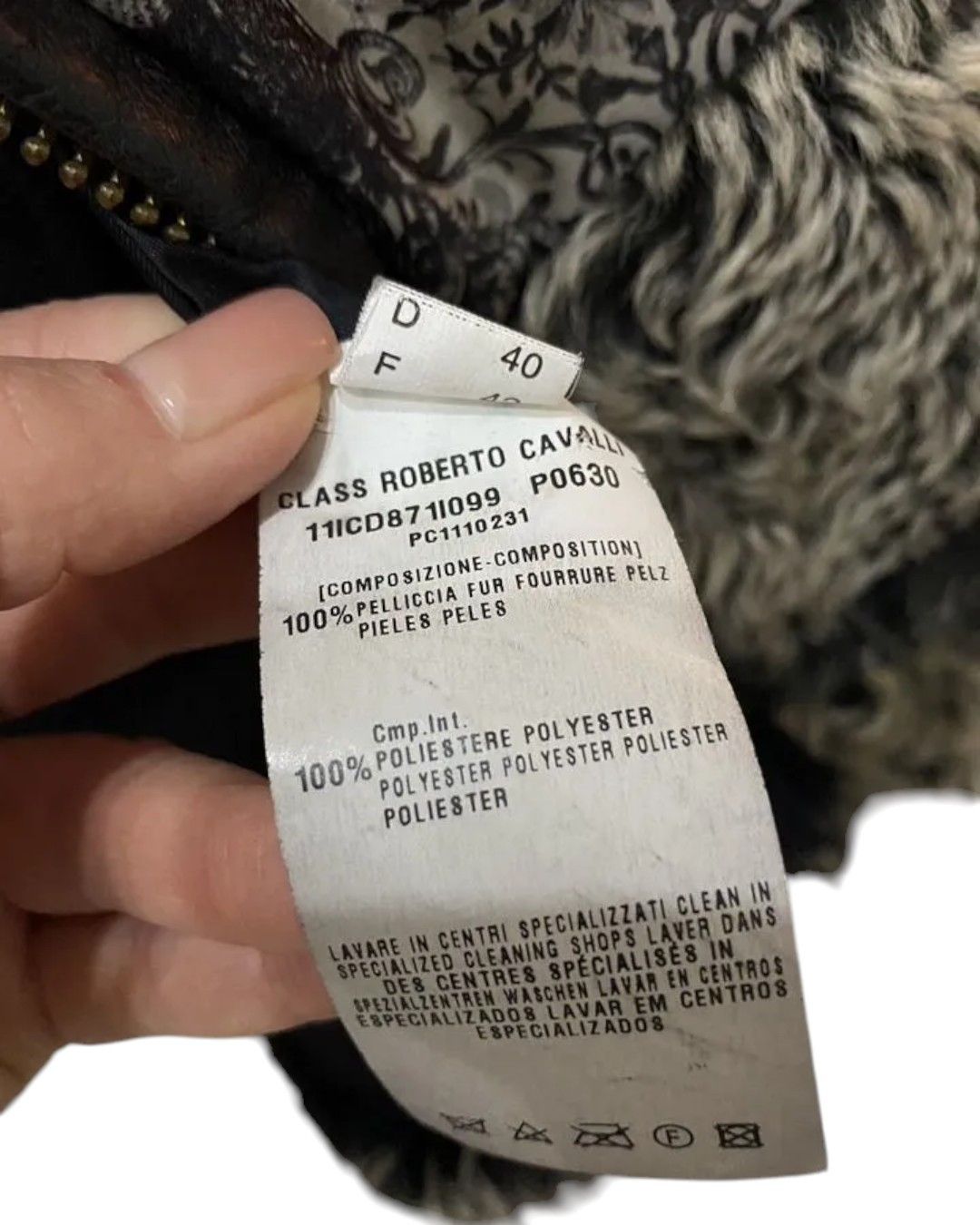 Roberto Cavalli F/W 2011 BLACK FOX/ KARAKUL FUR JACKET Size L / US 10 / IT 46 - 4 Thumbnail