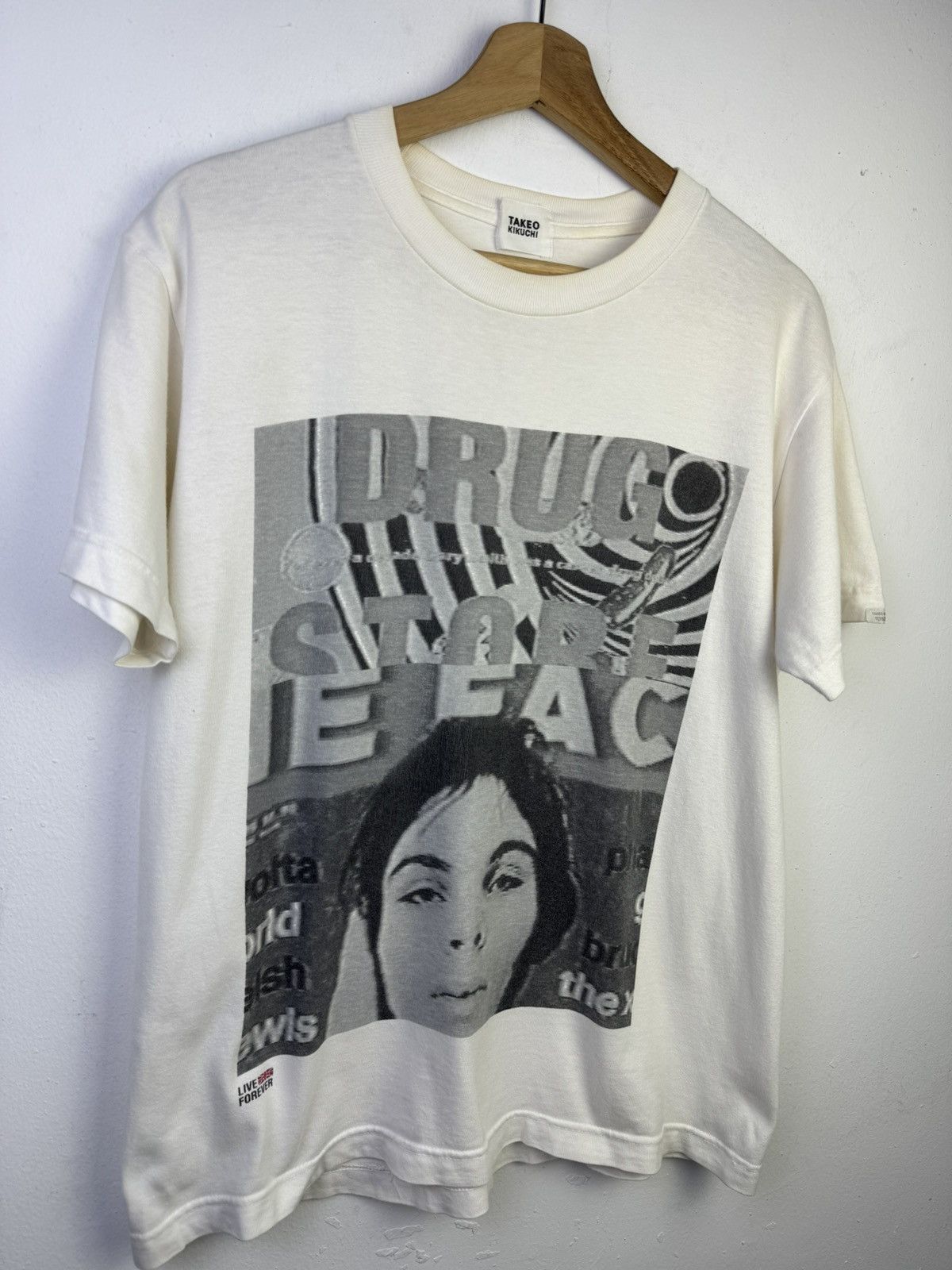 Takeo Kikuchi Vintage TAKEO KIKUCHI “ Drug Stare Man “ T SHIRT Size US L / EU 52-54 / 3 - 3 Thumbnail
