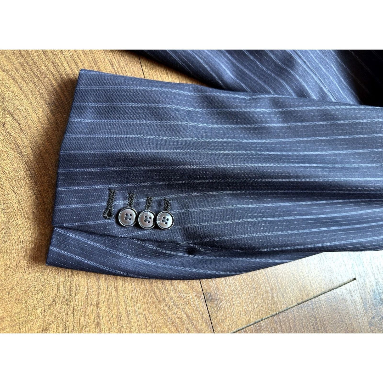 Vintage Samuelsohn Suit Mens 46 Blue Super 150s Wool 46R 40X28 Pinstripe Surgeon Cuffs Size 46R - 5 Thumbnail