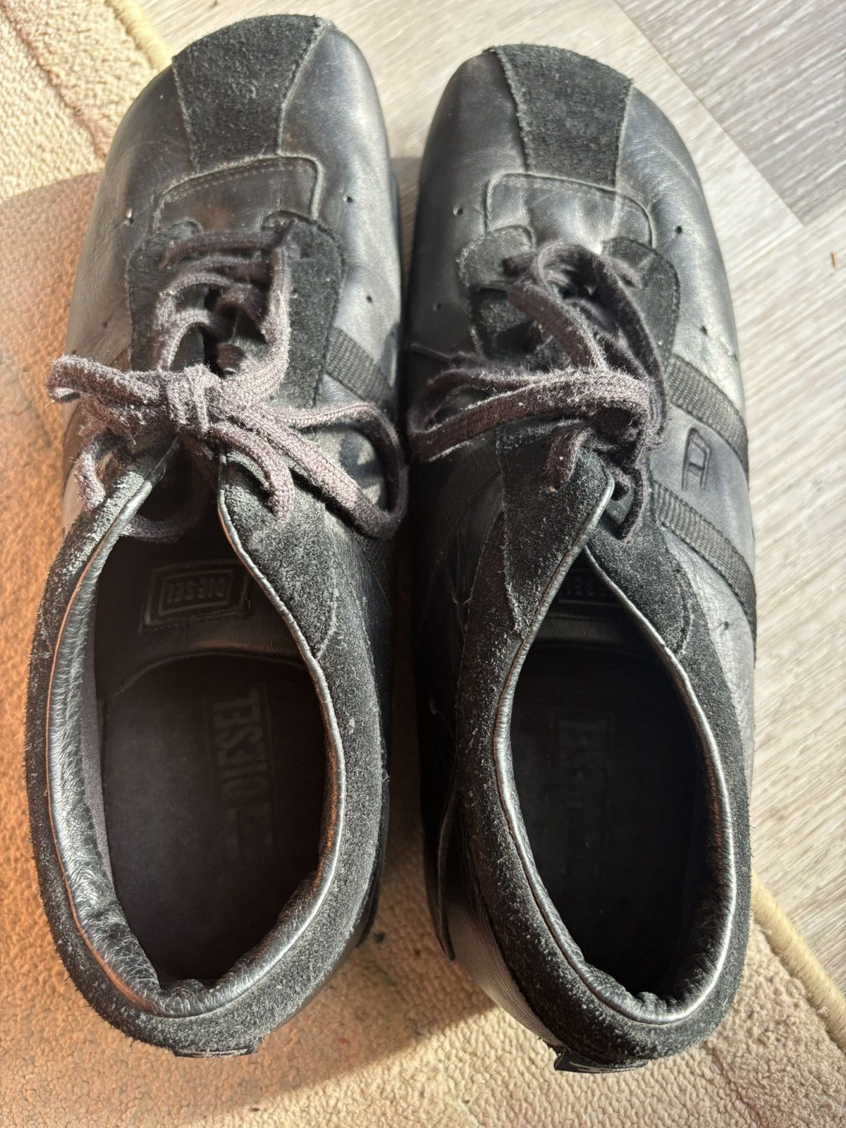 Diesel VINTAGE] 2002 Diesel "Wish" Leather Racing Sneakers : US 10 Size US 10 / EU 43 - 4 Thumbnail