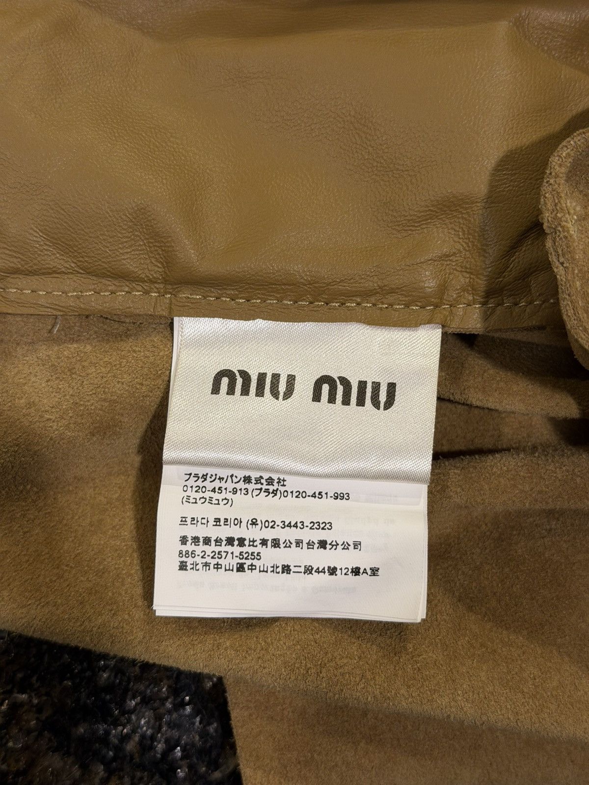 Miu Miu Miu Miu Suede Calf Leather Camel Mini Skirt Size 26" / US 2 / IT 38 - 9 Thumbnail