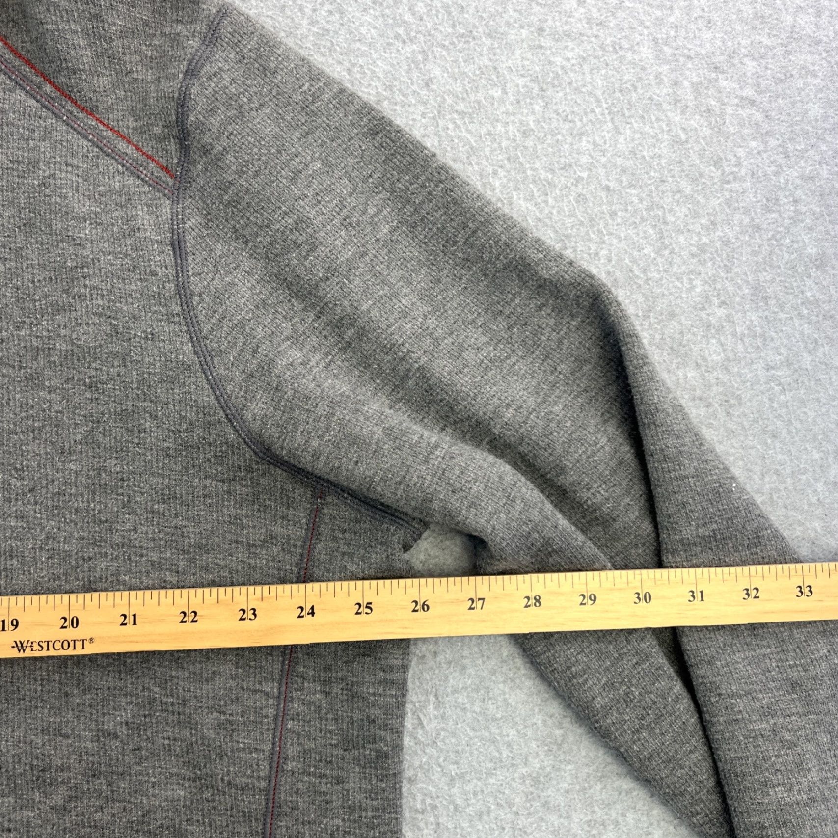 Tommy Bahama Tommy Bahama Sweater Men’s XL Gray Long Sleeve 1/4 Zip Knit Pullover Preppy Shirt Men XL Gray Knit Pullover 1/4 Zip Classic Outdoor Preppy Mens Size US XL / EU 56 / 4 - 2 Thumbnail