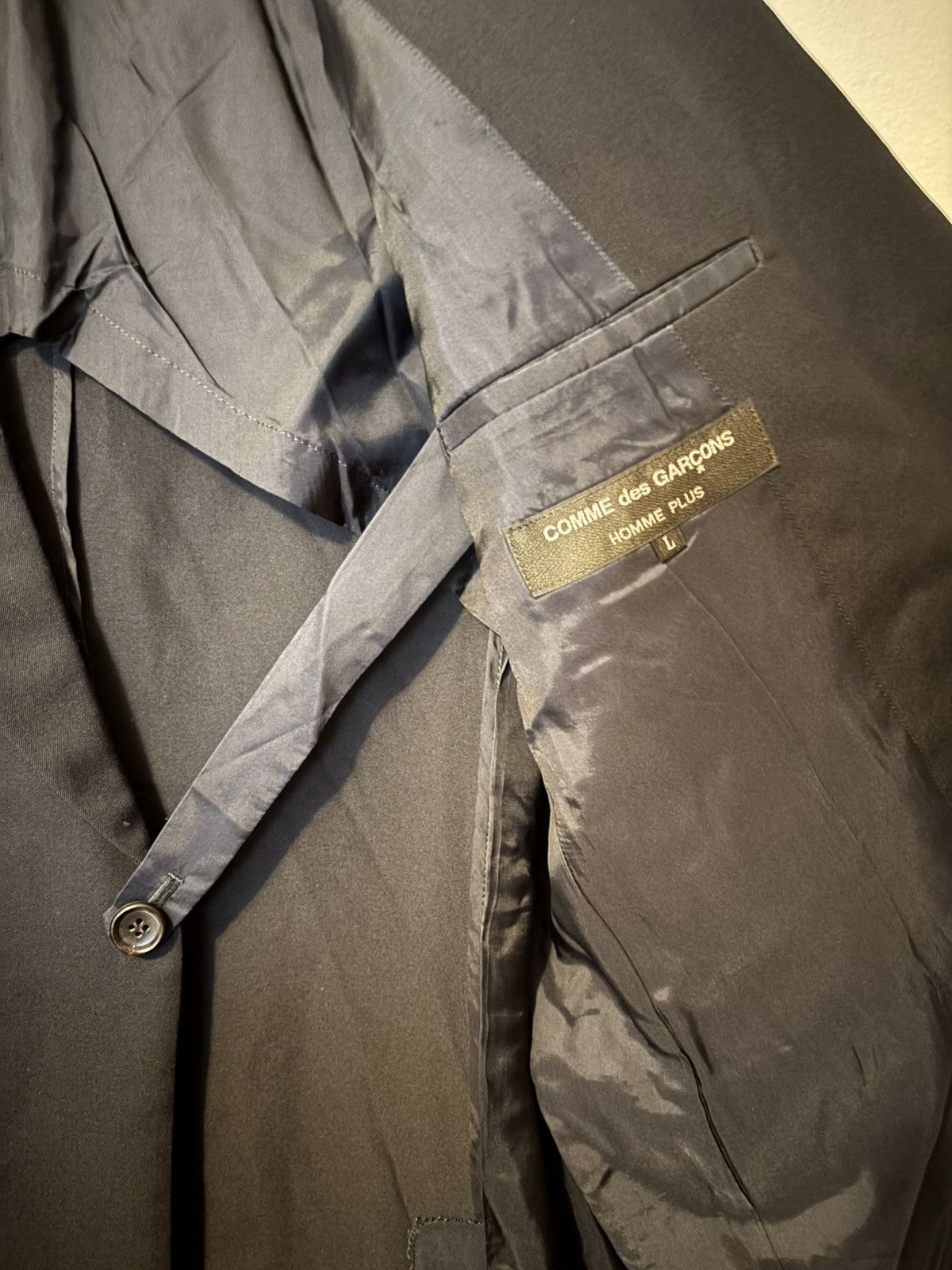 Comme des Garcons Homme Plus COMME DES GARCONS HOMME PLUS NAVY DOUBLE BREASTED BLAZER Size 42L - 3 Thumbnail