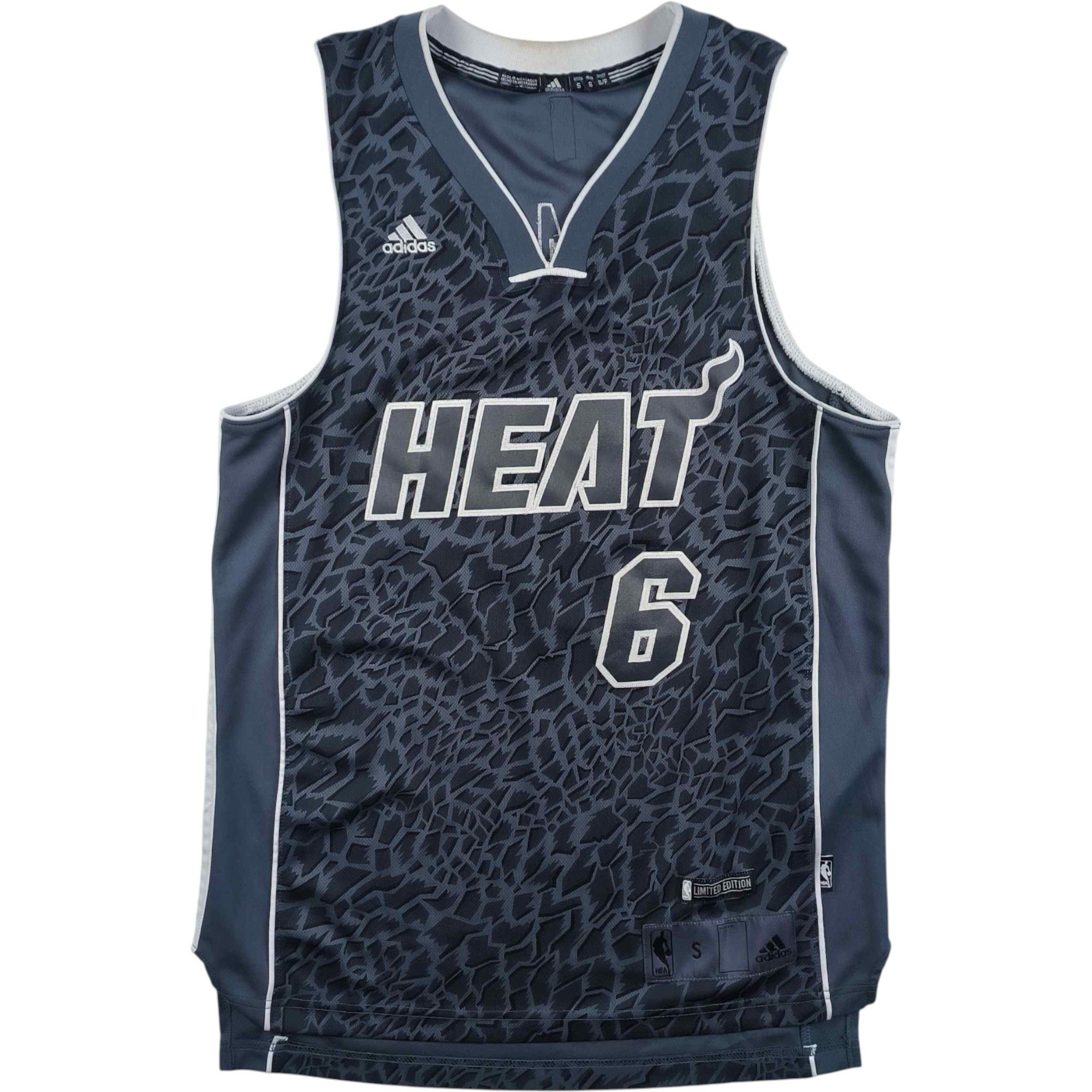 Adidas Miami Heat LeBron James Adidas Swingman NBA jersey size S Size US S / EU 44-46 / 1 - 1 Thumbnail