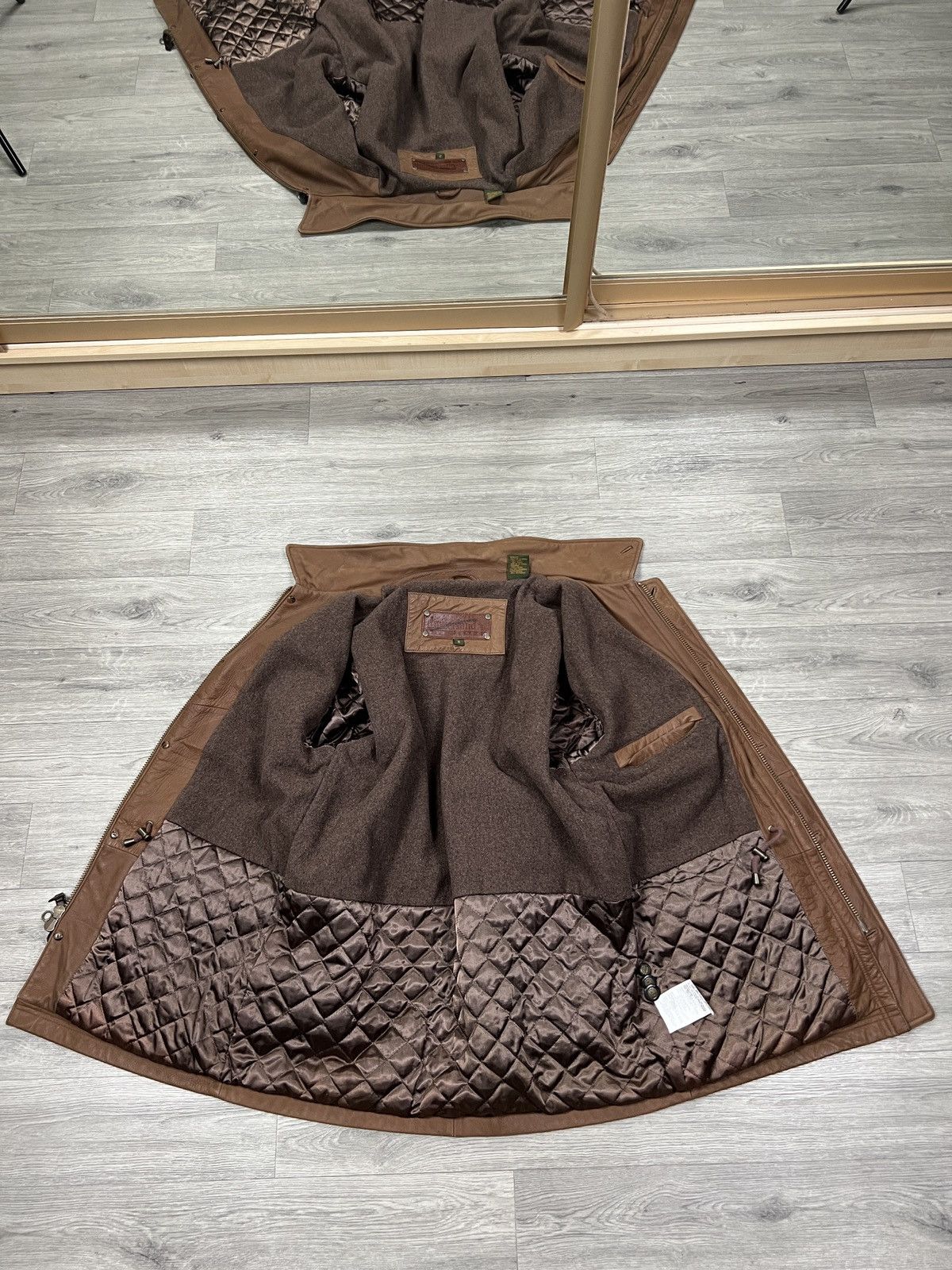 Timberland Vintage Timberland Leather Barn Jacket Brown Multi-Pocket Size US S / EU 44-46 / 1 - 12 Thumbnail