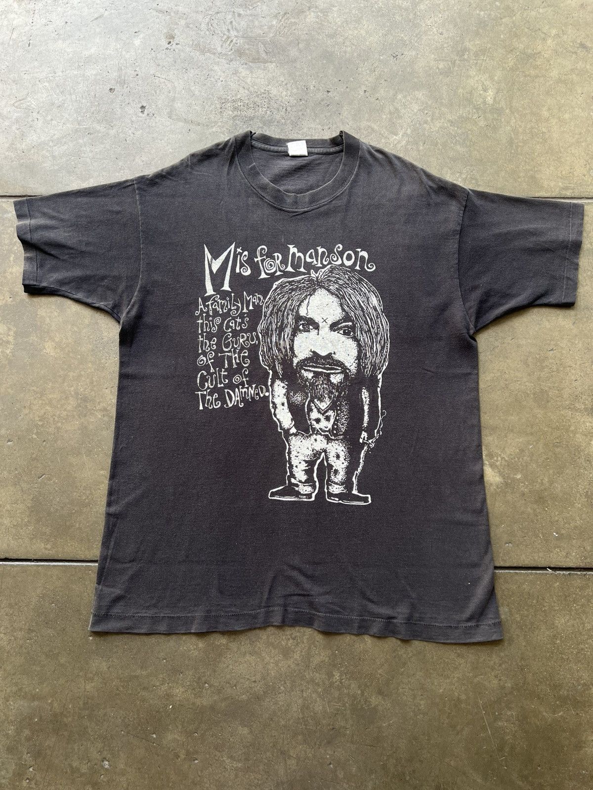 Fruit Of The Loom ‘90s Charles Manson M is for Manson Serial Killer Tee Shirt Size US XL / EU 56 / 4 - 2 Thumbnail