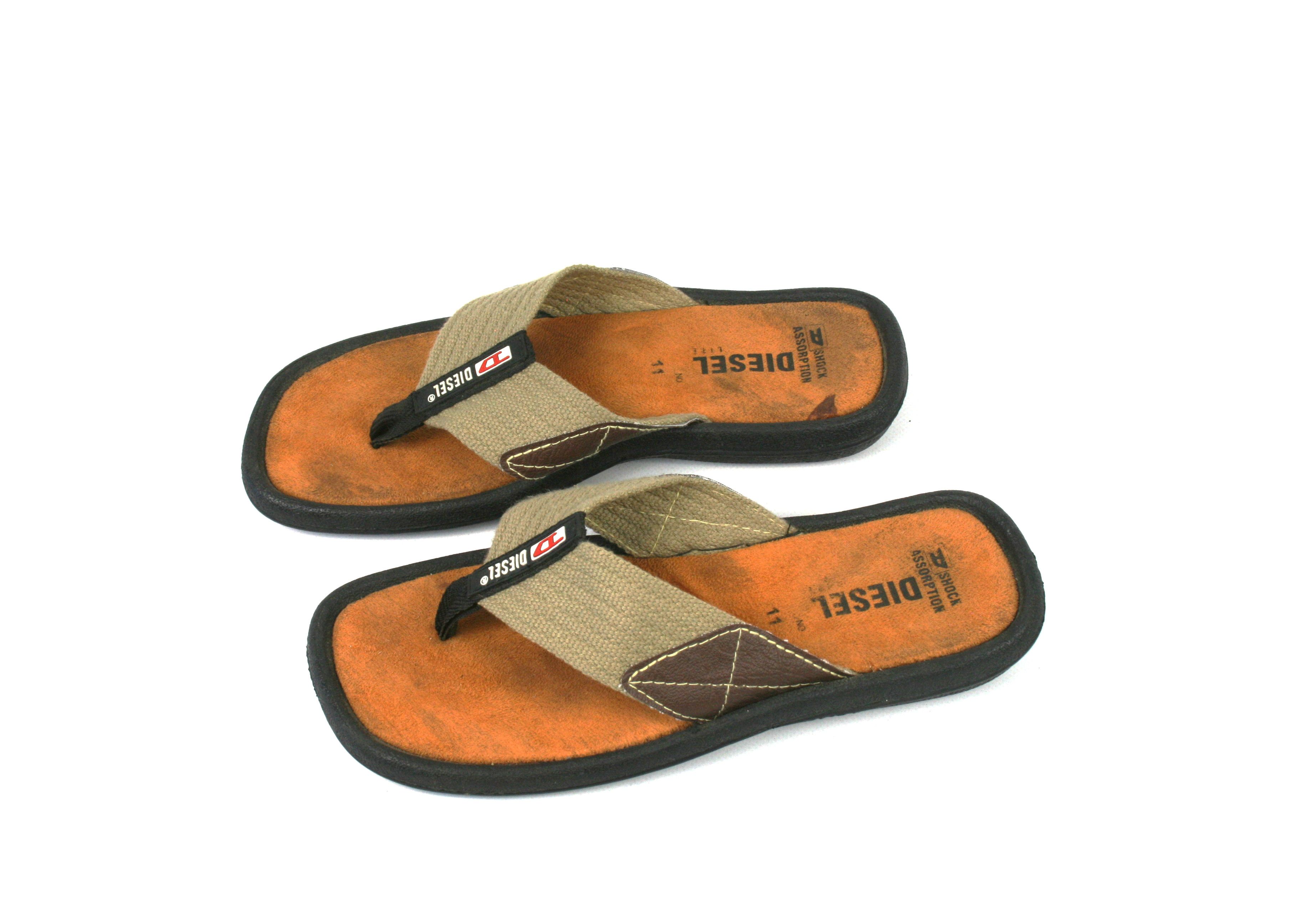 Diesel 00S Logo Y2K Flip Flops Vintage Size US 6 / EU 39 - 1 Thumbnail