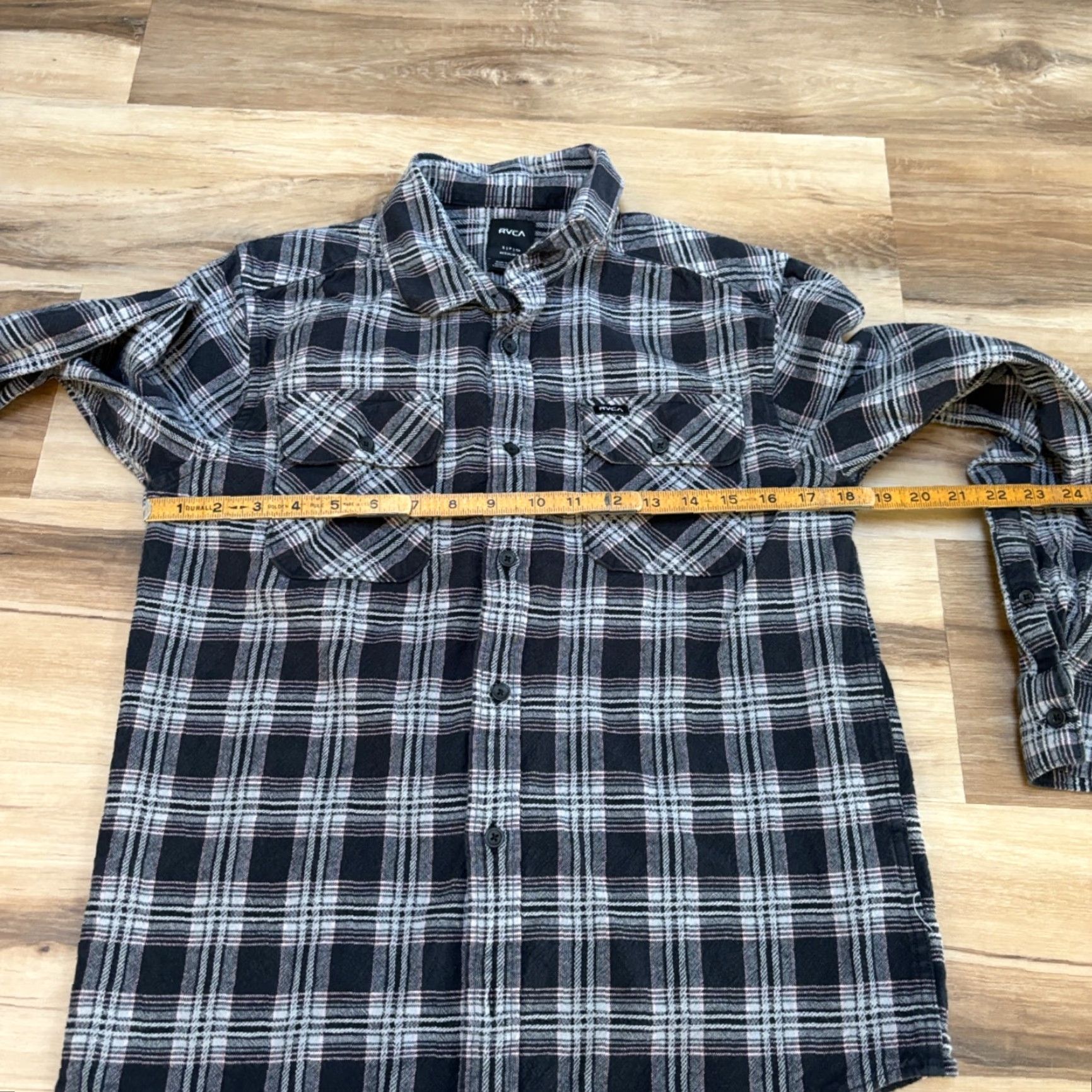 RVCA RVCA Shirt Mens Small S Flannel Plaid Gray Pink Surf Button Up Cotton Size US S / EU 44-46 / 1 - 6 Thumbnail
