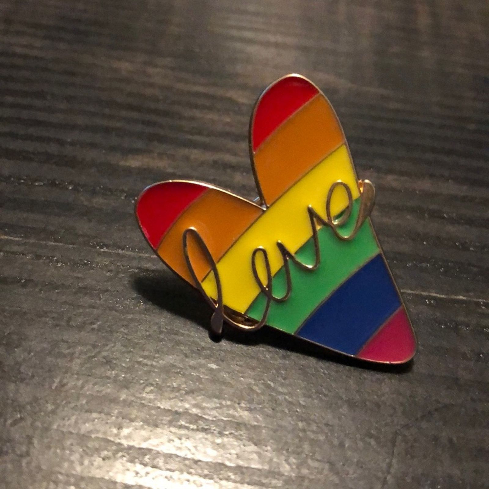 Other Pride Rainbow Heart Love Pin Brooch Size ONE SIZE - 1 Thumbnail