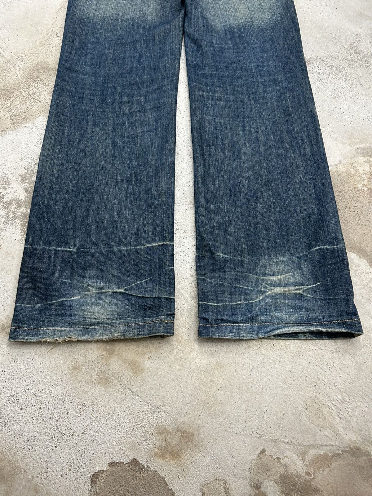Le Grande Bleu (L.G.B.) Y2k Gui Show Jeans Straight Leg Embellishment Distressed Size US 34 / EU 50 - 10 Thumbnail