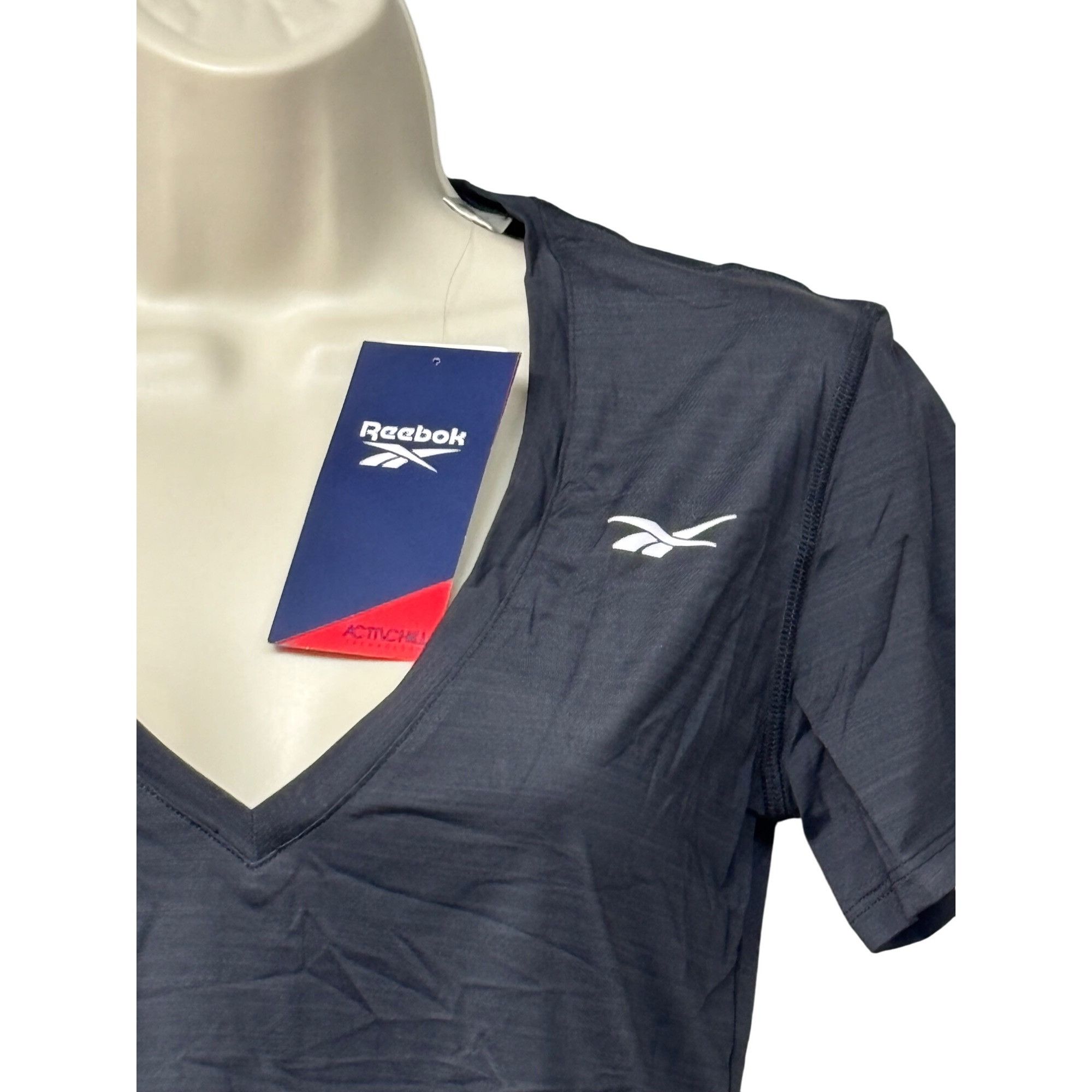 Reebok Reebok Women's Activchill Athletic T-Shirt in Black, Sz. XS Size XS / US 0-2 / IT 36-38 - 4 Thumbnail
