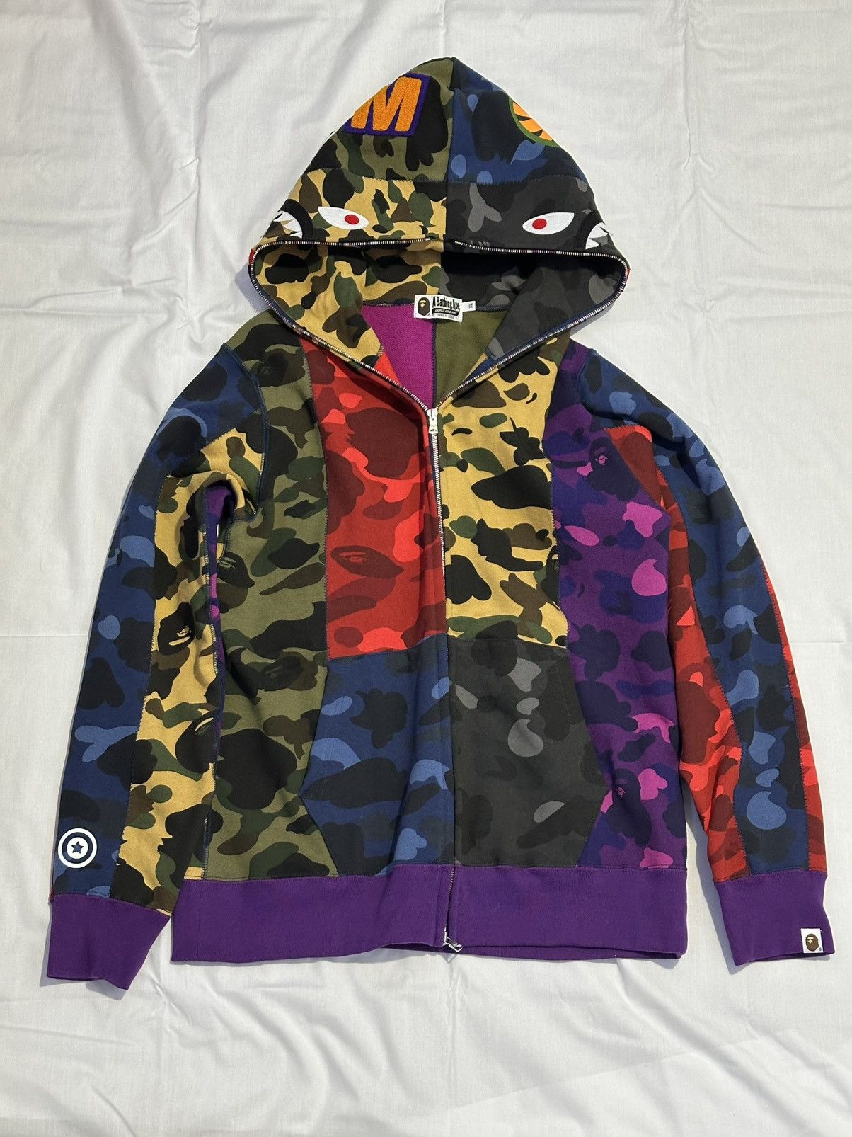 Bape BAPE Multicolor Mix Crazy Camo Shark Full Zip Hoodie Size US XL / EU 56 / 4 - 5 Thumbnail