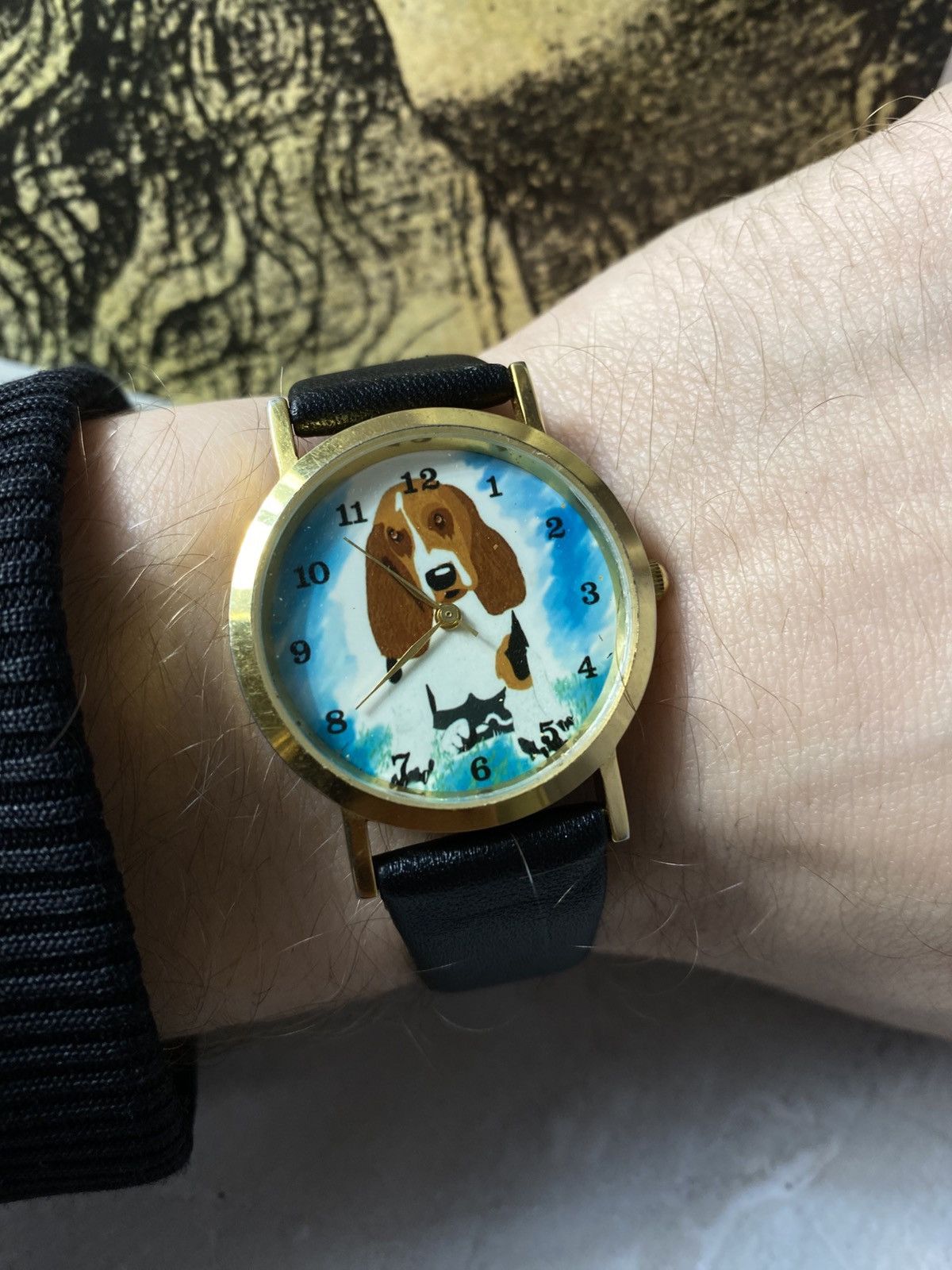 Japanese Brand Vintage Dog Face Watch. Beagle/Spaniel Print. Unisex Size ONE SIZE - 2 Thumbnail