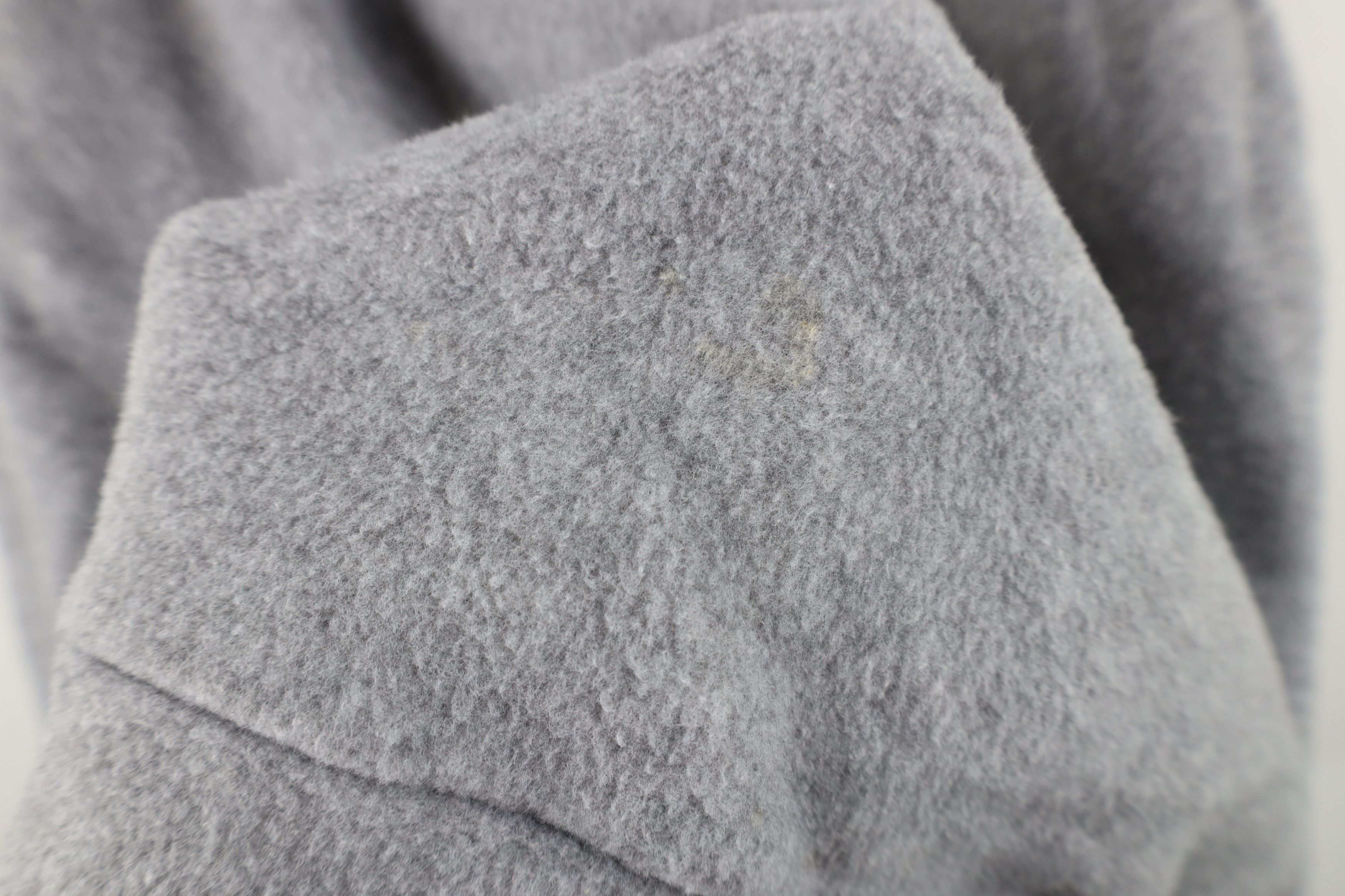 Vintage Vintage 90s Streetwear Fleece Crewneck Sweater Heather Gray Size US XL / EU 56 / 4 - 7 Thumbnail