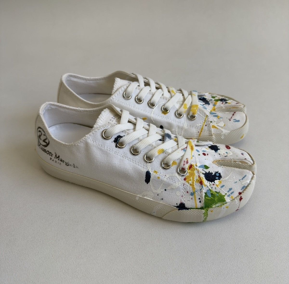 Maison Margiela S/S 19 ‘Paint Splat’ Canvas Tabi Sneakers Size US 7 / IT 37 - 12 Thumbnail