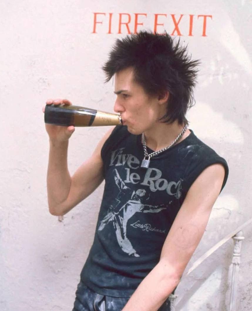 Vintage VIVE LE ROCK SID VICIOUS TEE Size US L / EU 52-54 / 3 - 1 Thumbnail