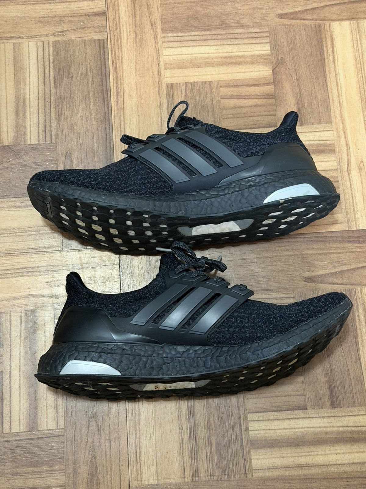 Adidas Adidas Ultra-boost Size US 11 / EU 44 - 2 Thumbnail