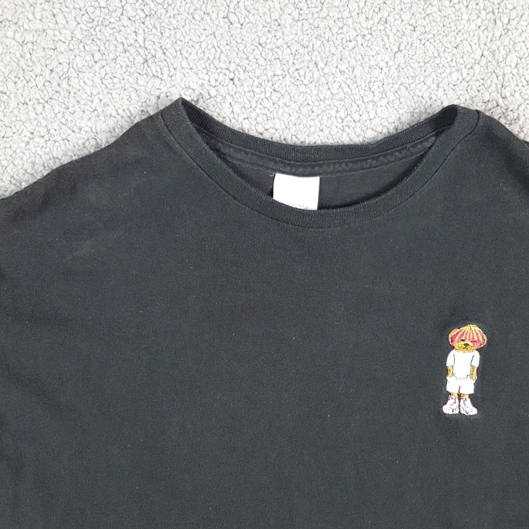 Delta VINTAGE Delta Men's T-Shirt 90s Hip Hop Music Embroidered Logo Black L Size US L / EU 52-54 / 3 - 4 Thumbnail