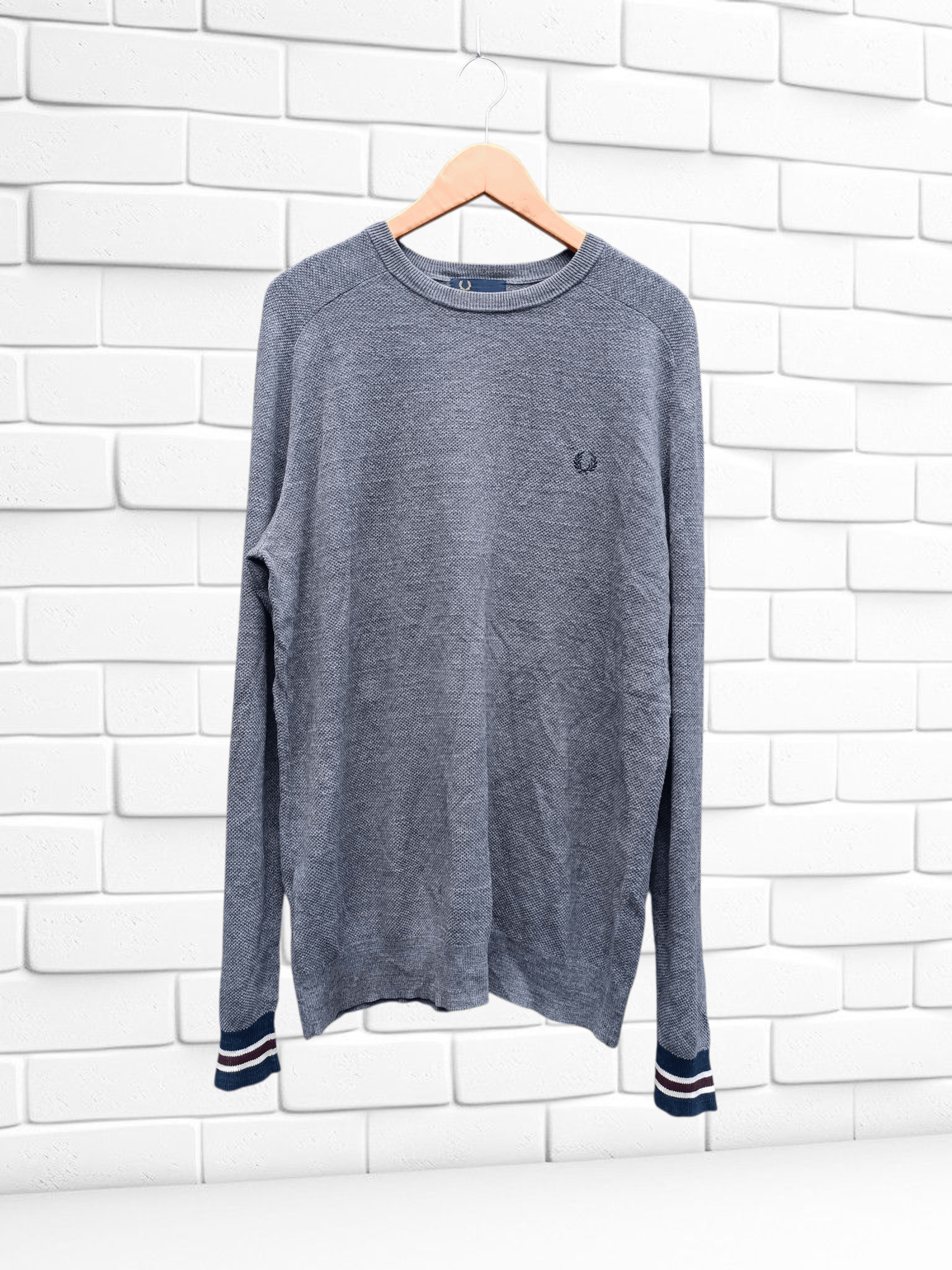 Fred Perry Fred Perry Casual Knit Crewneck Sweater Gray Size US L / EU 52-54 / 3 - 1 Thumbnail