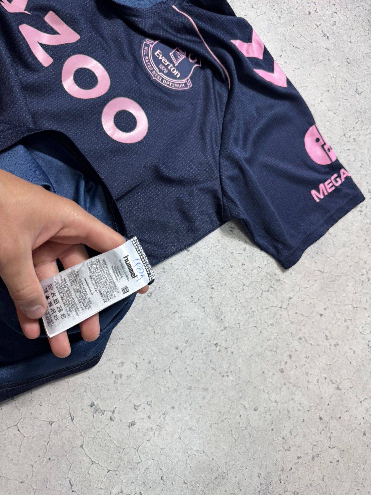 Hummel Hummel FC Everton 2020/2021 Soccer Jersey Shirt Size US XL / EU 56 / 4 - 8 Thumbnail