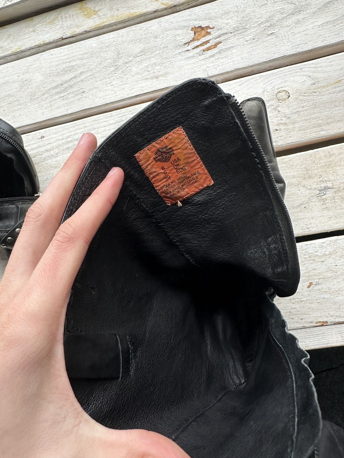 Harley Davidson 🚨RARE HARLEY DAVIDSON BLACK BOOTS METAL WITH LOGO IF6WAS9 Size US 9 / IT 39 - 18 Thumbnail