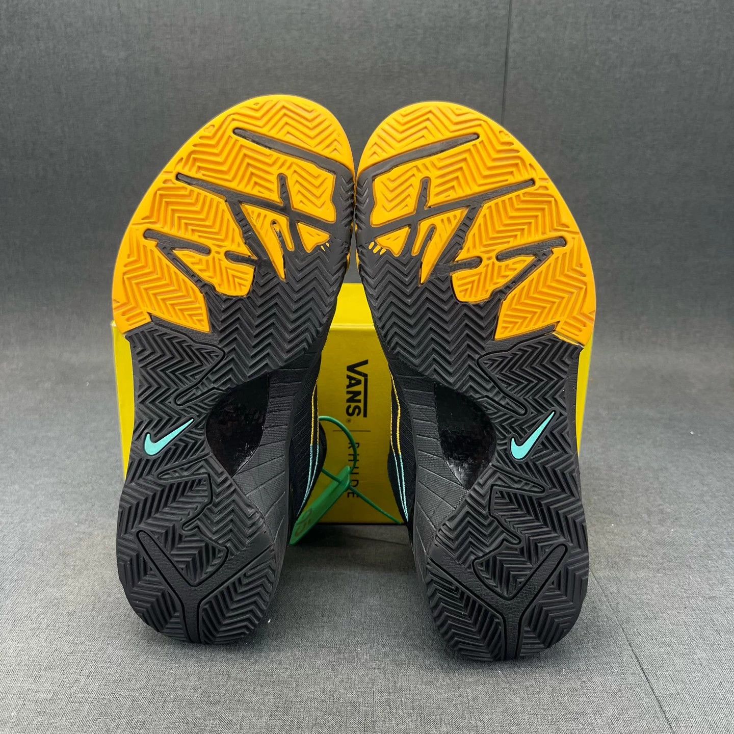 Nike Air Jordan 4 Black Yellow Snake Print 44 Size US 11 / EU 44 - 5 Thumbnail