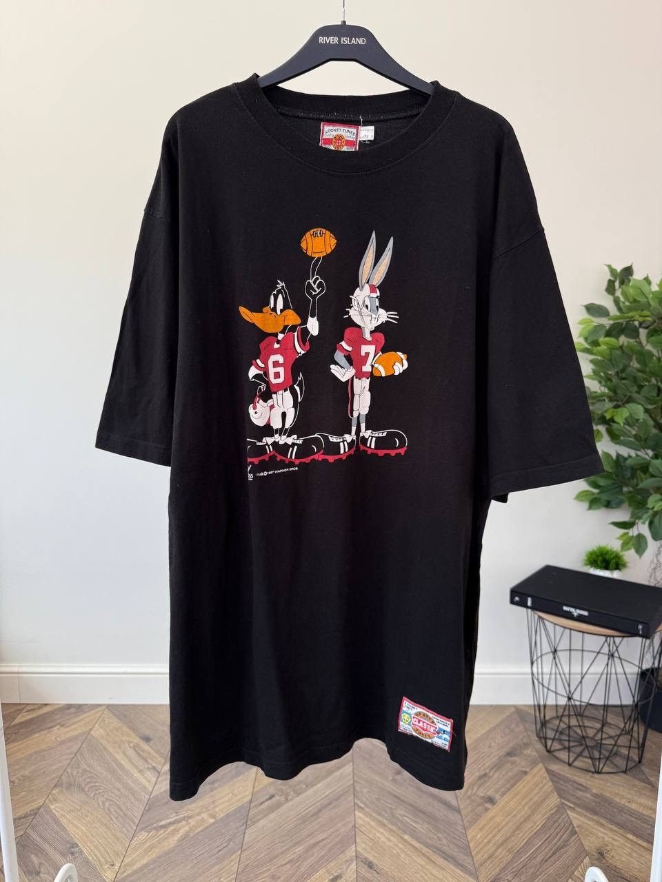 Vintage Warner Bros Looney Tunes Bungs Bunny Tee