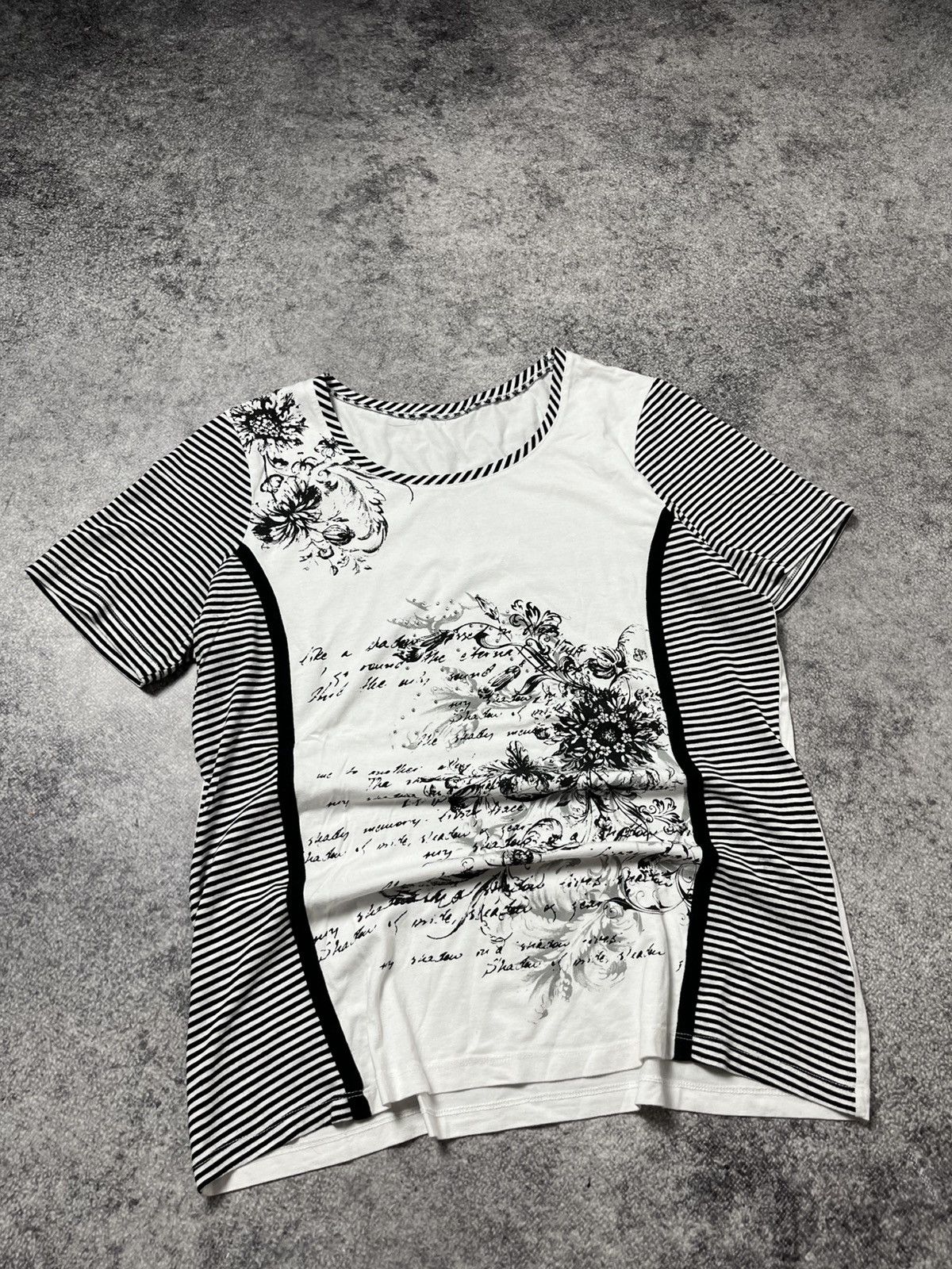 Hysteric Glamour 🔥00'S JUNIA WATANABE POEM JAPANESE VIBE T SHIRT FLOWER TEE Size L / US 10 / IT 46 - 1 Thumbnail