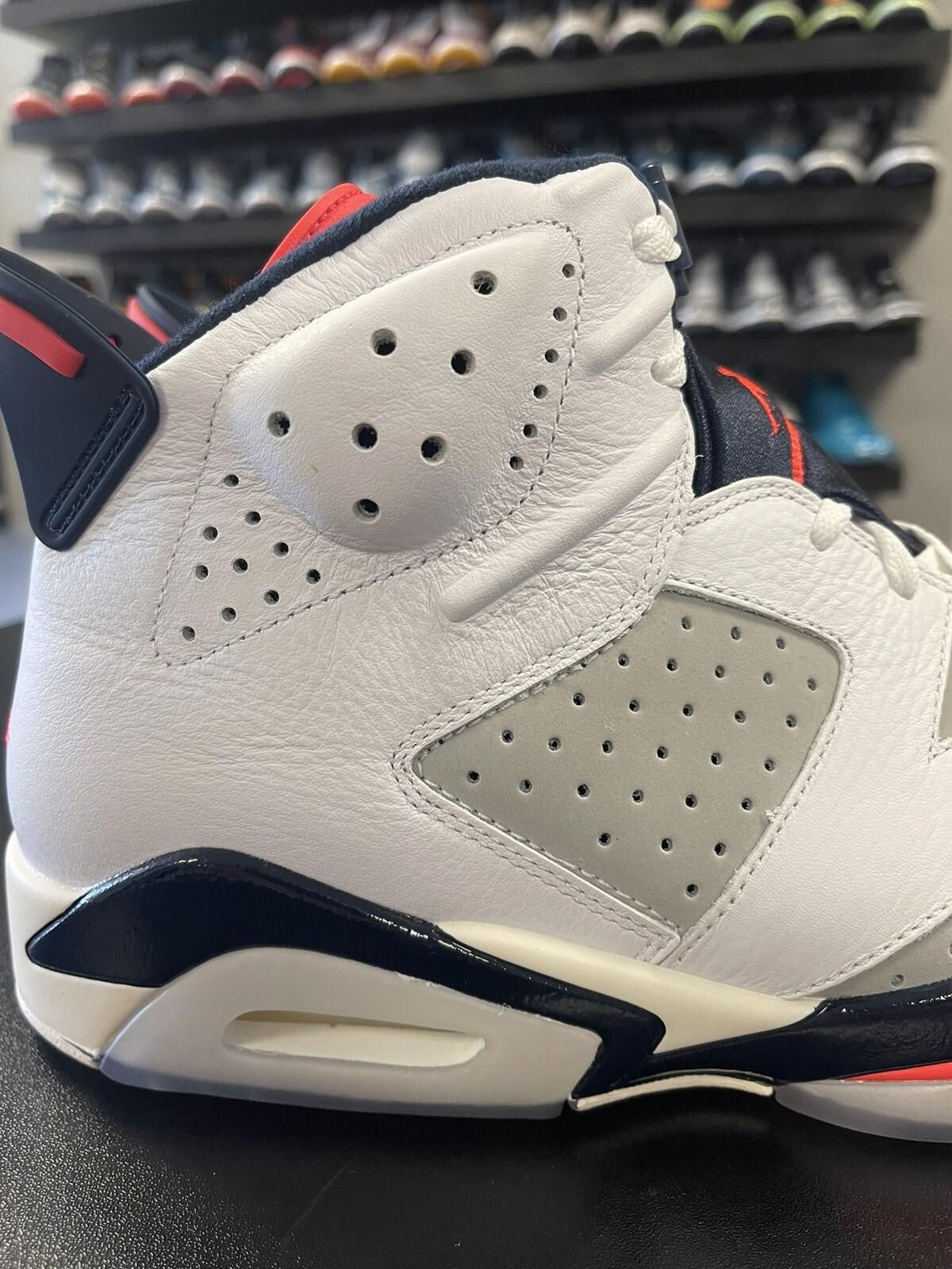 Jordan Brand Size 11.5 - Air Jordan 6 Retro “Tinker” Infrared 384664-104 Size US 11.5 / EU 44-45 - 7 Thumbnail