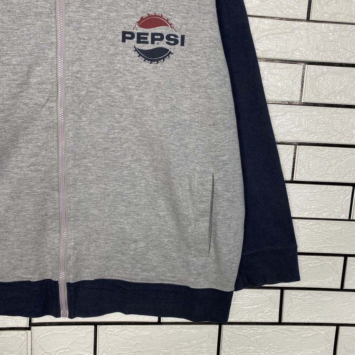 Japanese Brand 📌Vintage Zipper Sweater Pepsi Big Logo Size US L / EU 52-54 / 3 - 6 Thumbnail
