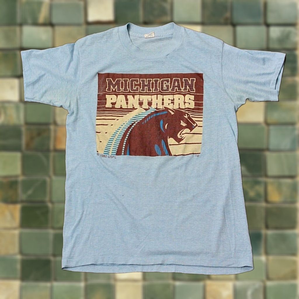 Vintage VINTAGE Men's TRUE VINTAGE 1982 Blue Michigan Panthers TShirt Sz M 80s Size US L / EU 52-54 / 3 - 1 Thumbnail