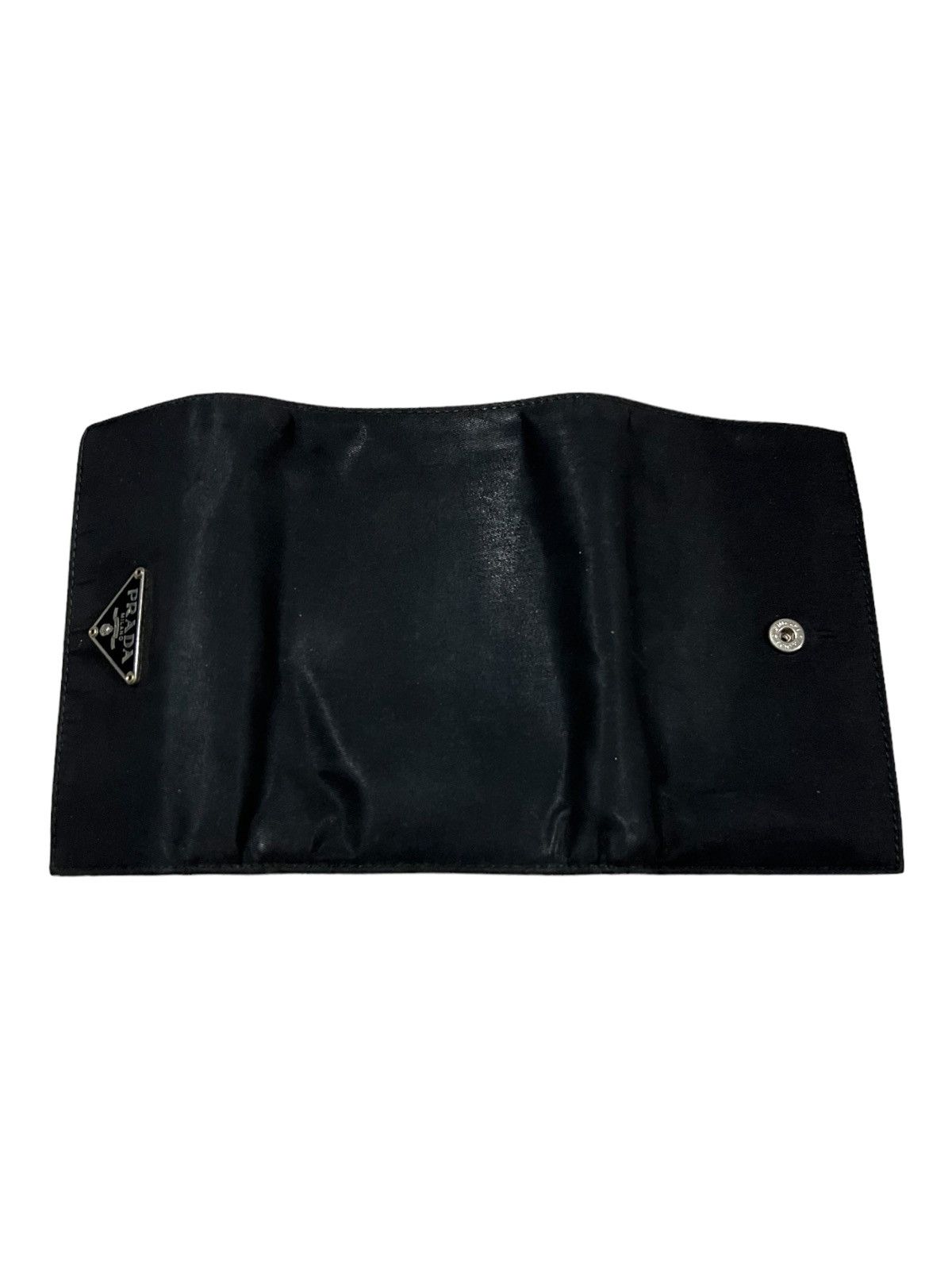 Prada Vintage Prada Tessuto Triangle Logo Plate Trifold Wallets Size ONE SIZE - 4 Thumbnail