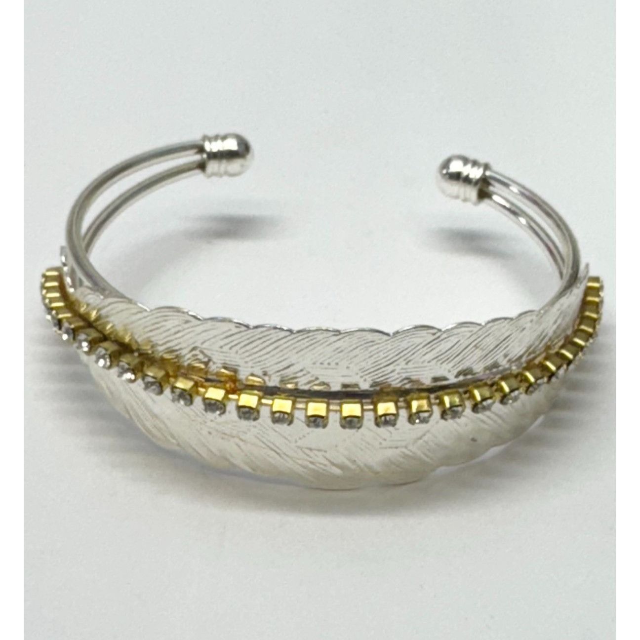 Vintage Vintage rhinestone silver feather cuff bracelet Size ONE SIZE - 1 Thumbnail