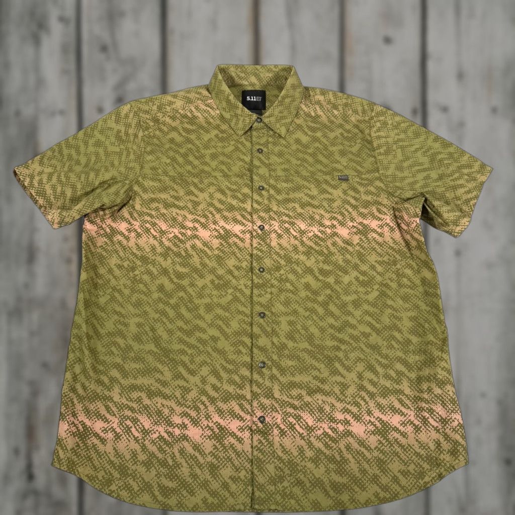 Vintage 5.11 Tactical Wyatt Trout Shirt Mens Large Green Camo Button Up Military Outdoor Pocket Breathing Lightweight Size US L / EU 52-54 / 3 - 1 Thumbnail