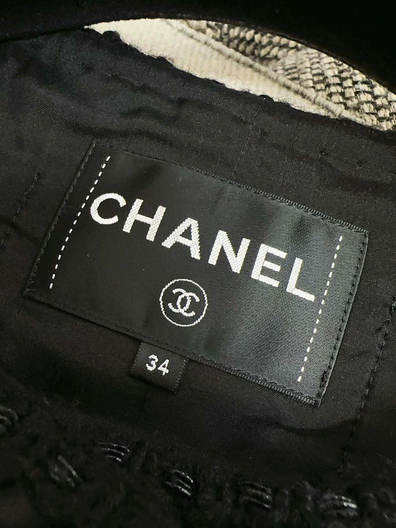 Chanel Chanel Rome series popular black braided round neck four-p Size XXS / US 00 / IT 34 - 5 Thumbnail