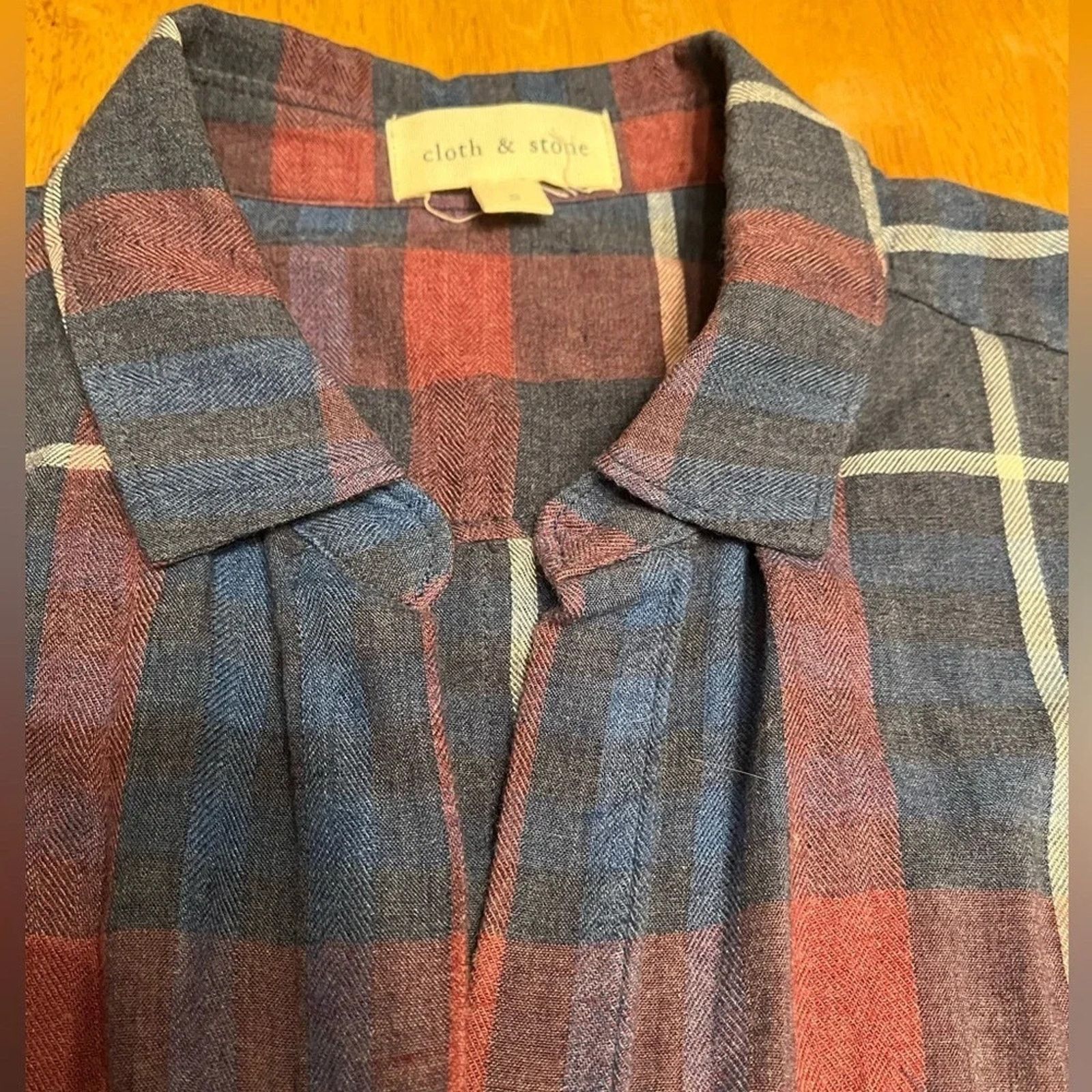 Anthropologie Cloth & Stone Aurora plaid shirt, size Small Size S / US 4 / IT 40 - 3 Thumbnail