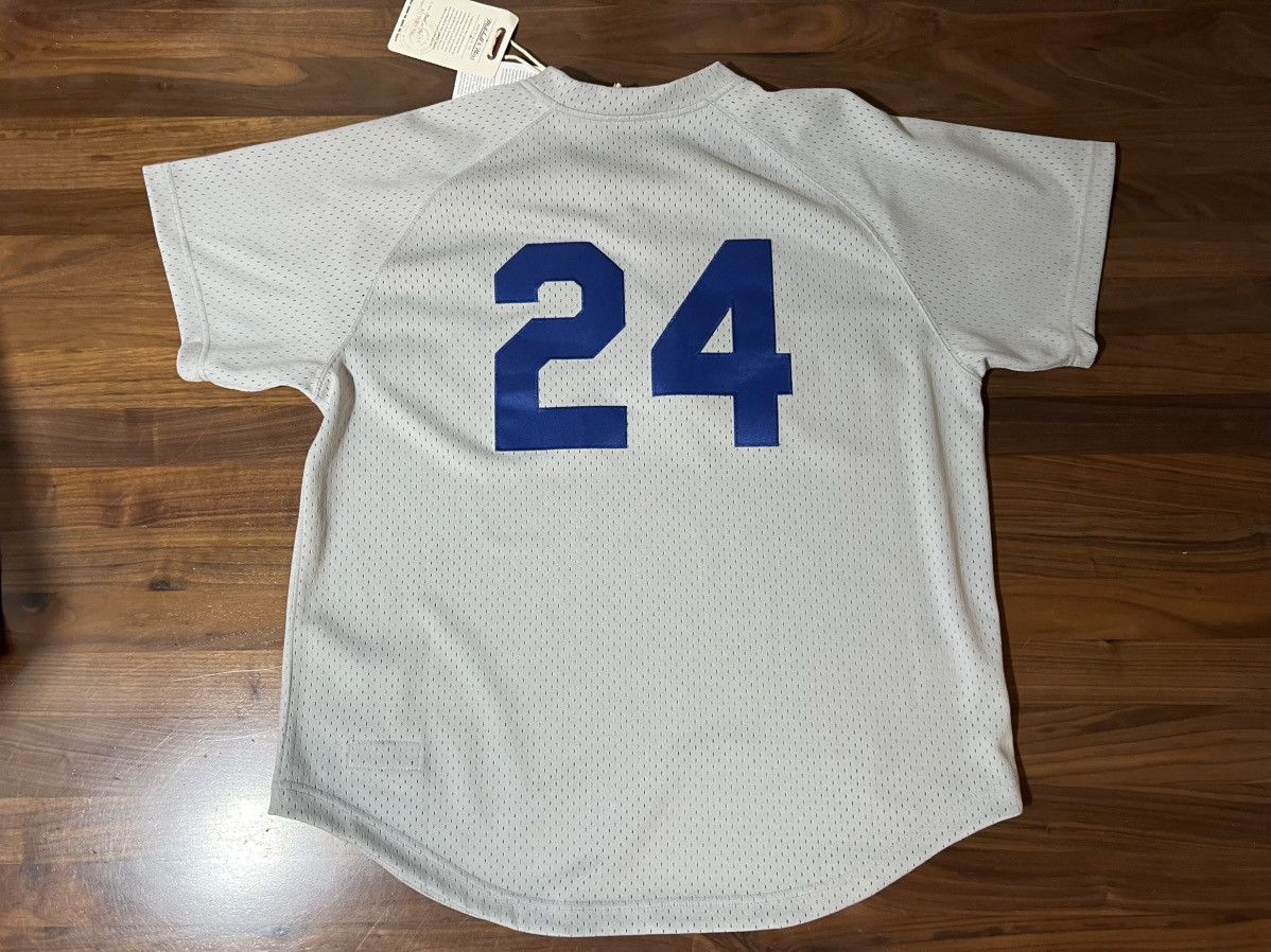 Mitchell & Ness Men's Ken Griffey Jr. Gray Seattle Mariners 1989 Size XL Size US XL / EU 56 / 4 - 2 Thumbnail