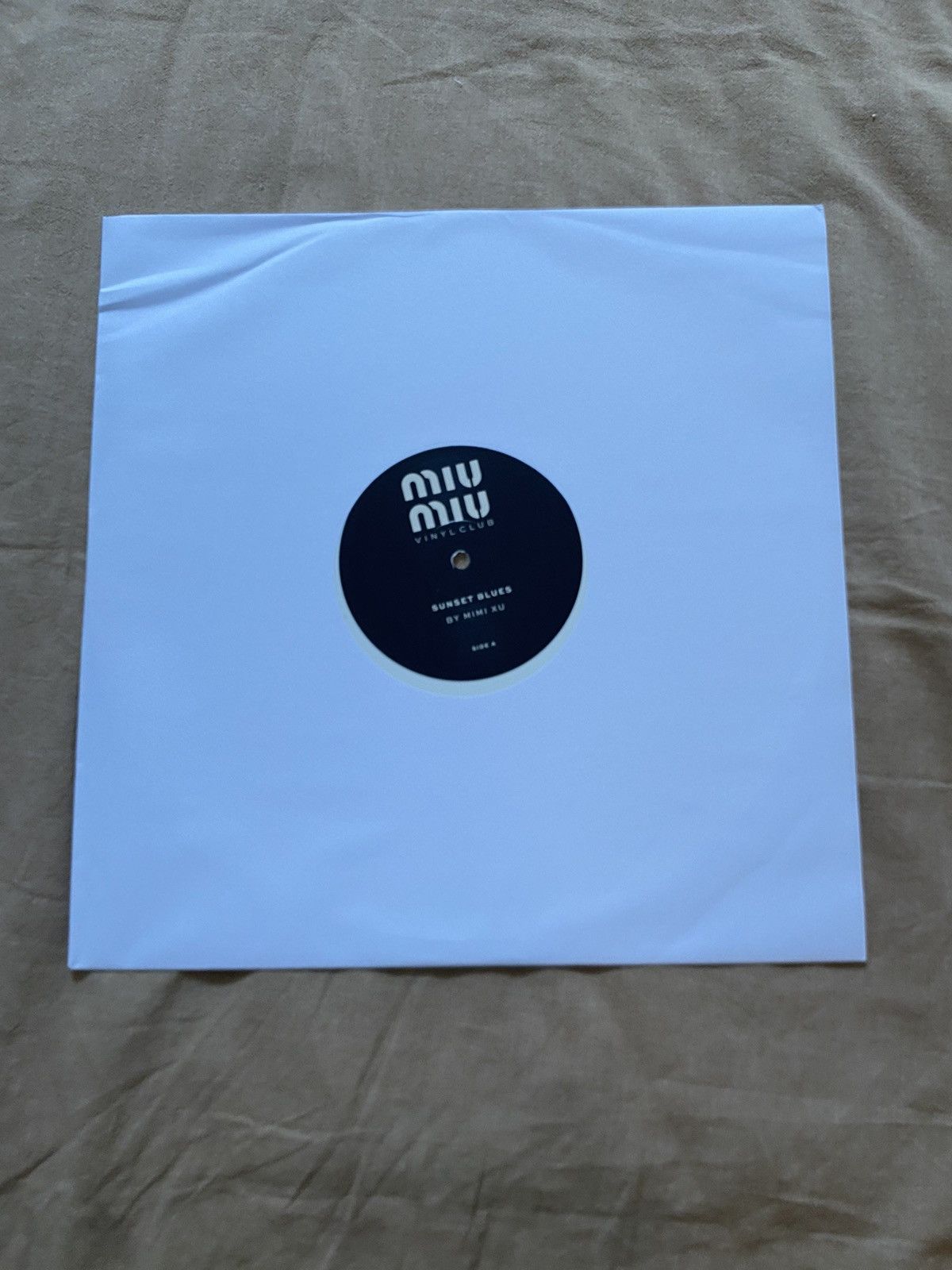 Miu Miu Miu Miu Vinyl Size ONE SIZE - 4 Thumbnail