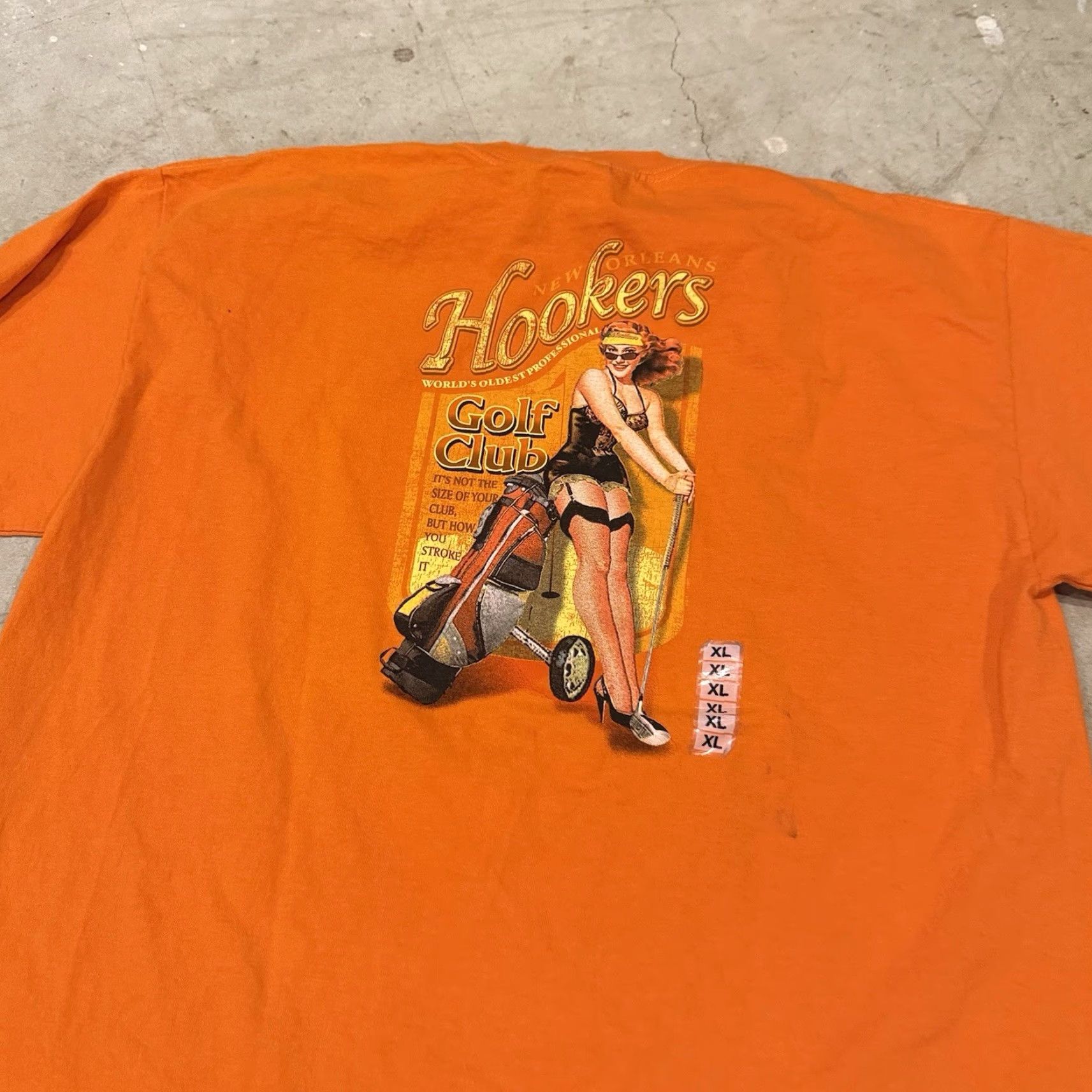 Vintage VINTAGE Hookers Golf Club New Orleans Graphic T-Shirt Mens XL Orange Size US XL / EU 56 / 4 - 2 Thumbnail