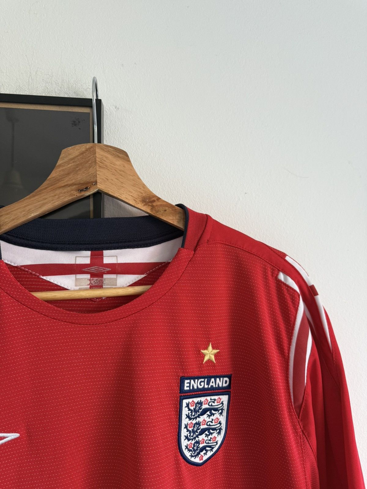 Umbro Vintage Umbro England 2004/06 Soccer jersey Size US L / EU 52-54 / 3 - 3 Thumbnail