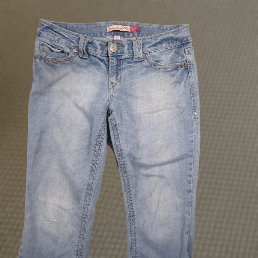 Aeropostale Aeropostale Jeans Womens Juniors 9/10 Short Crop Flare Skinny Kailey Stretch Denim Blue Size 30" / US 8 / IT 44 - 1 Thumbnail