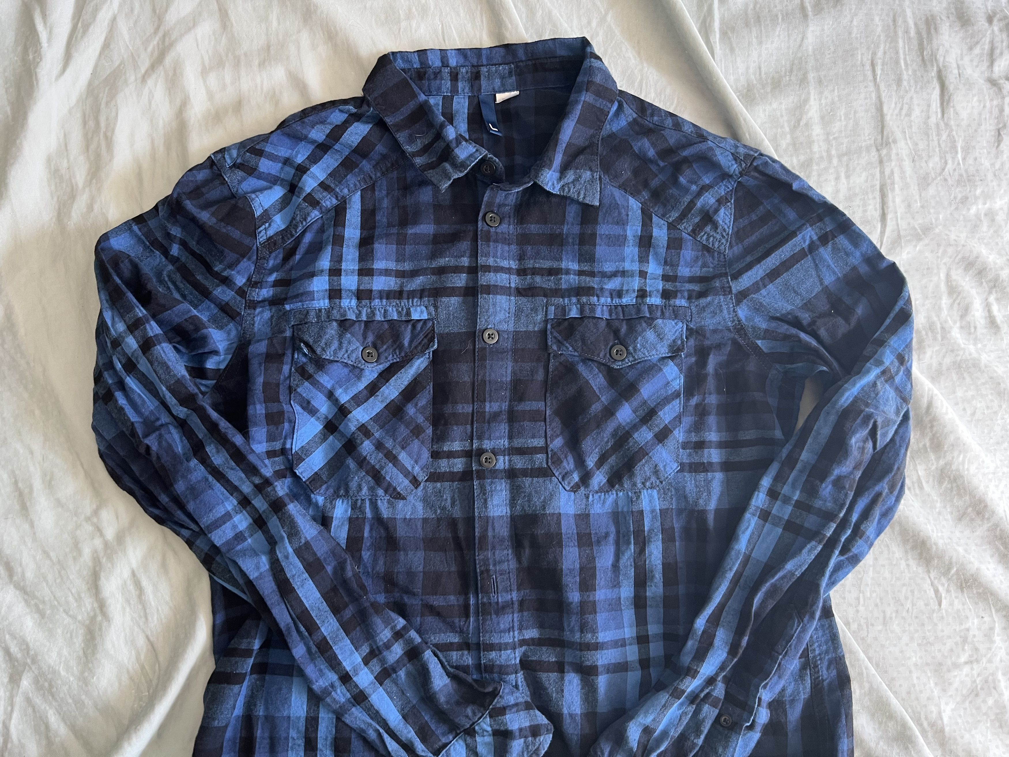 H&M H&M Divided Plaid Shirt Large Size US L / EU 52-54 / 3 - 1 Thumbnail